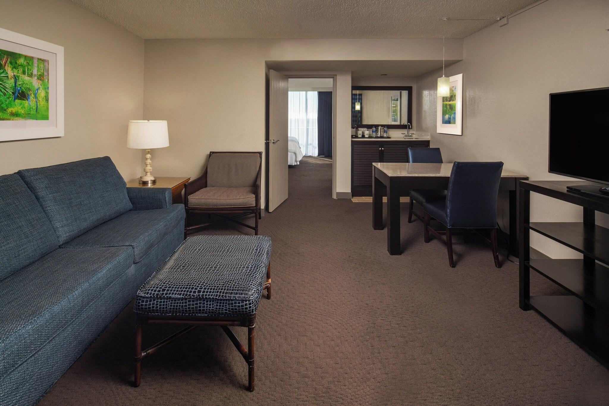 Suite Inner-king Size Bed