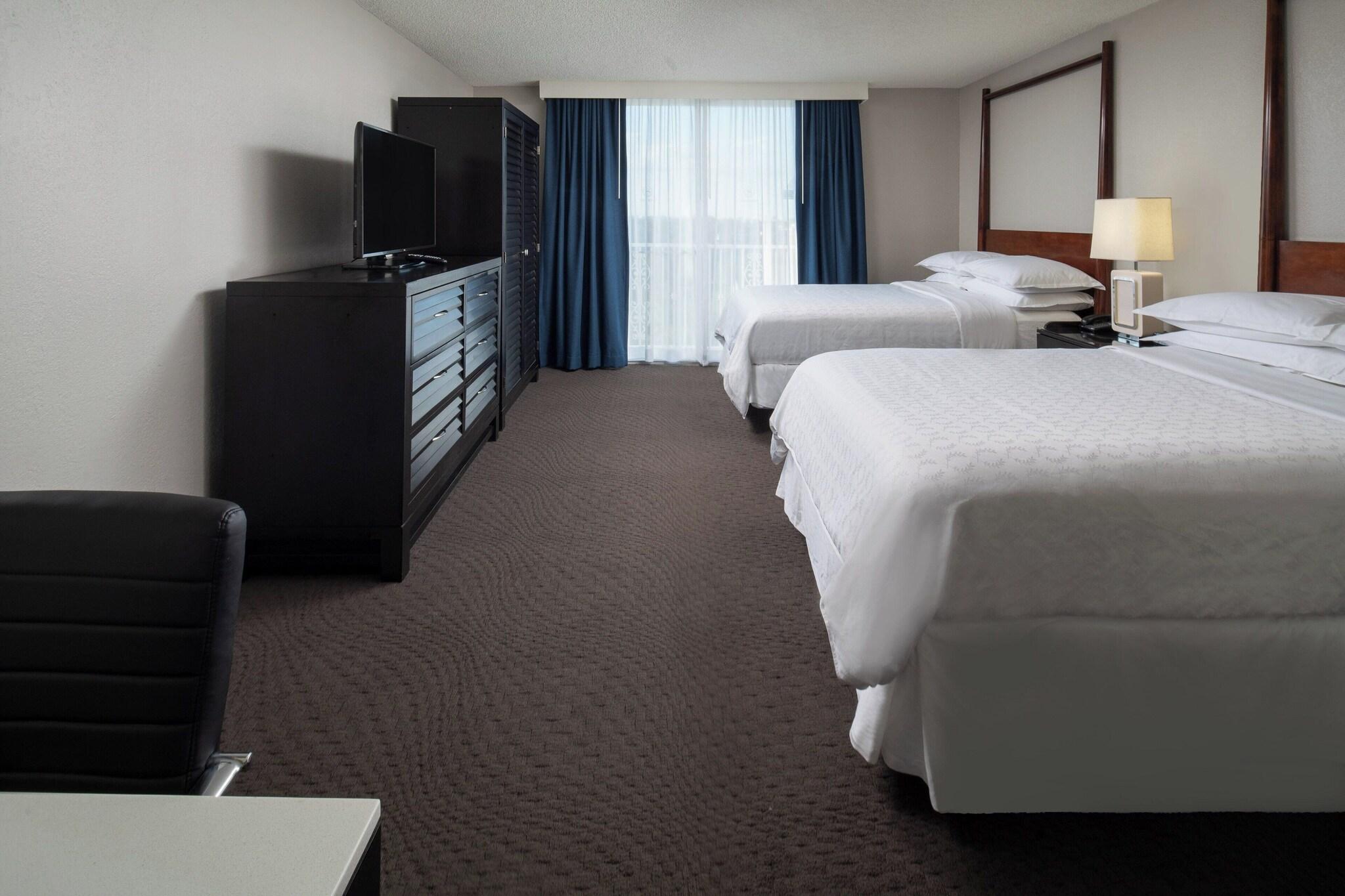 Suite Two Double Beds One Bedroom 