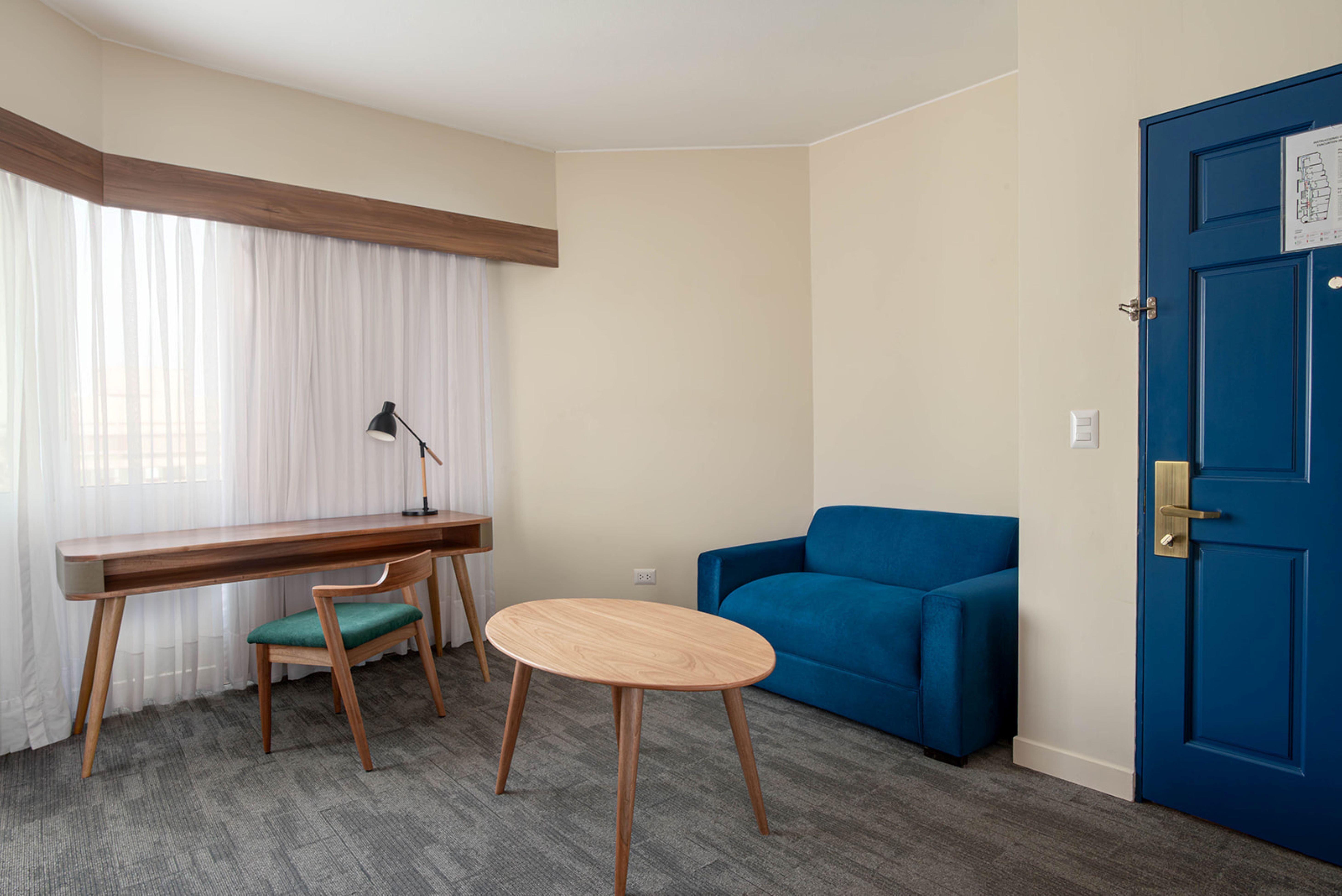 Junior Suite City View King Bed