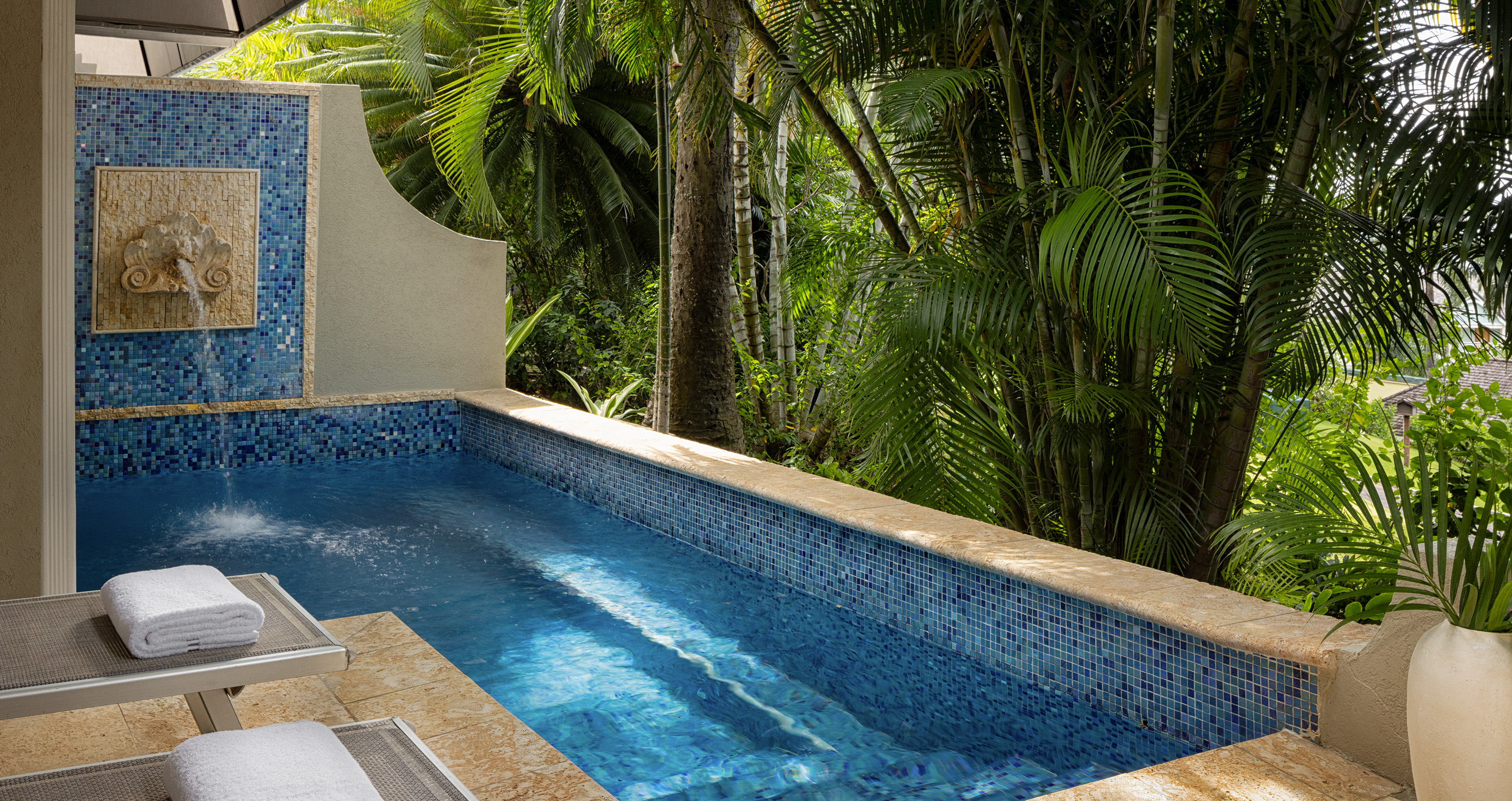 Suite Deluxe with Private Pool