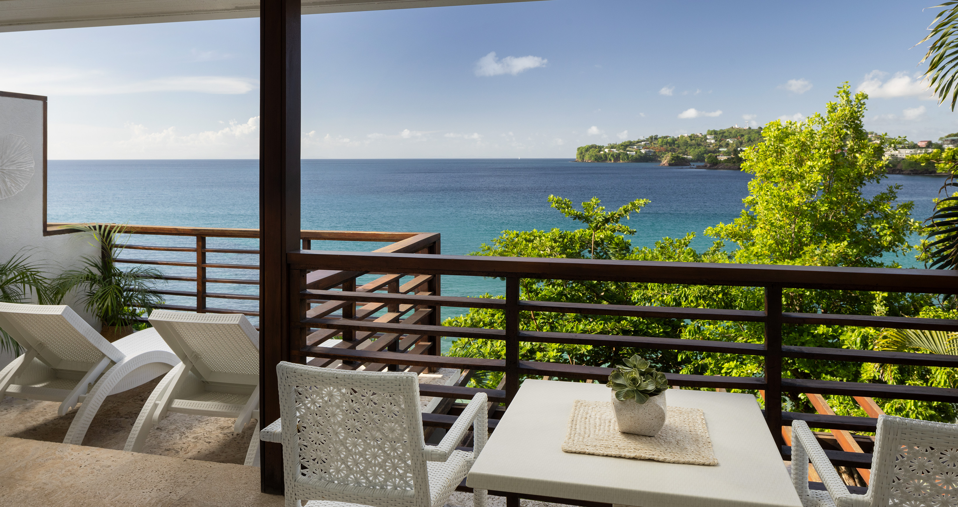 Villa Ocean Front with Balcony