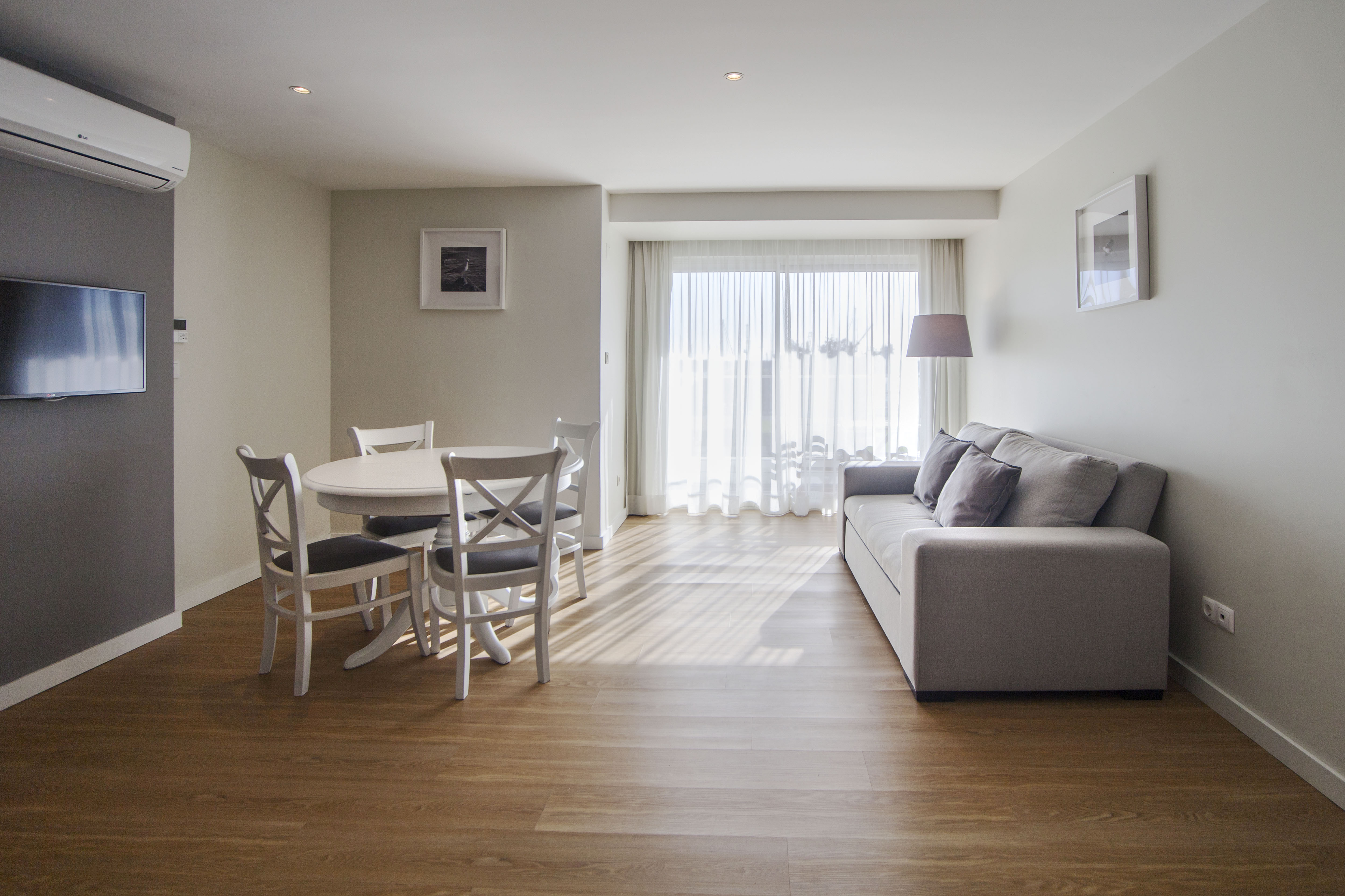 Apartment Deluxe One Bedroom