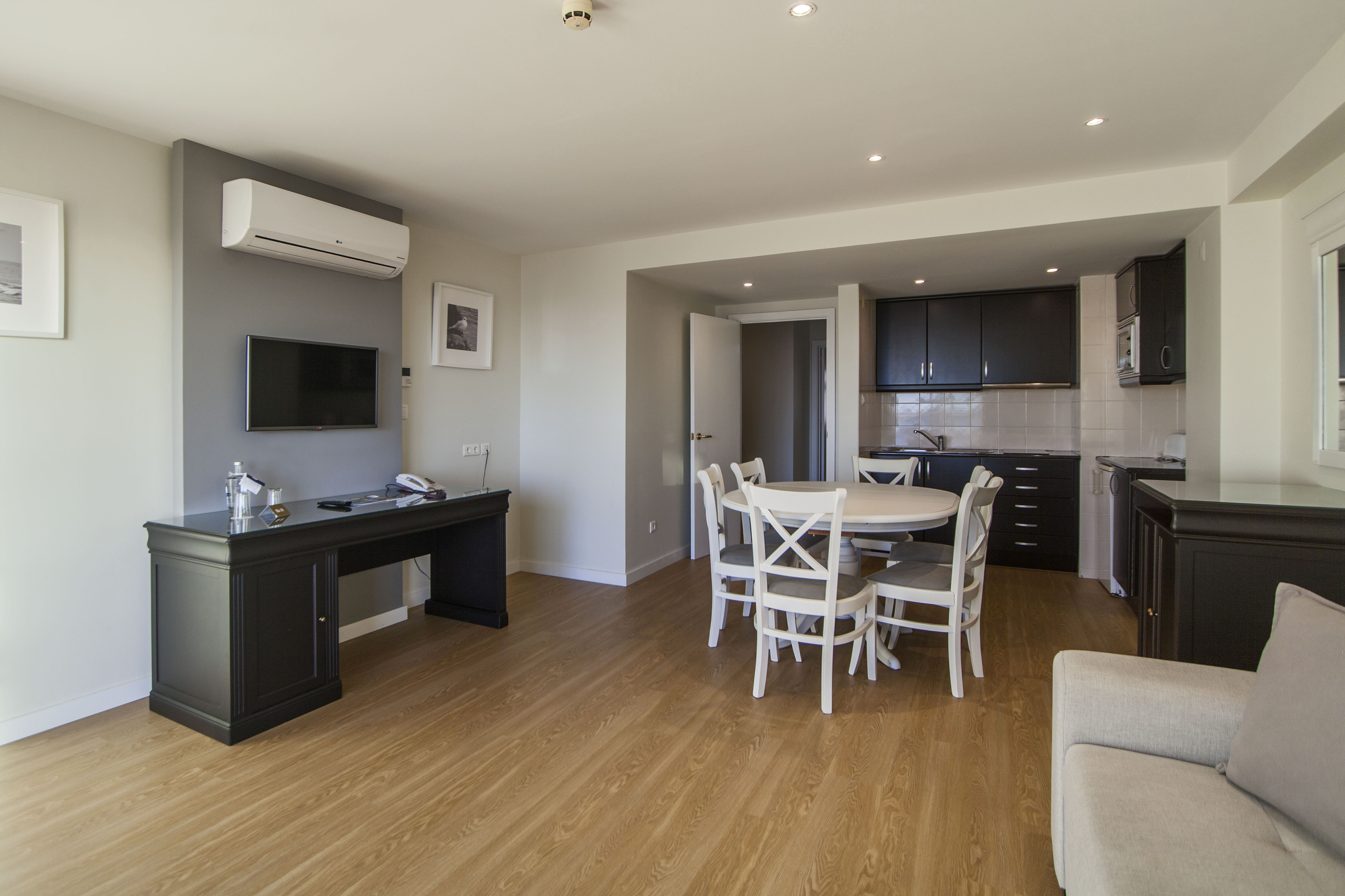 Apartment Deluxe Two Bedroom