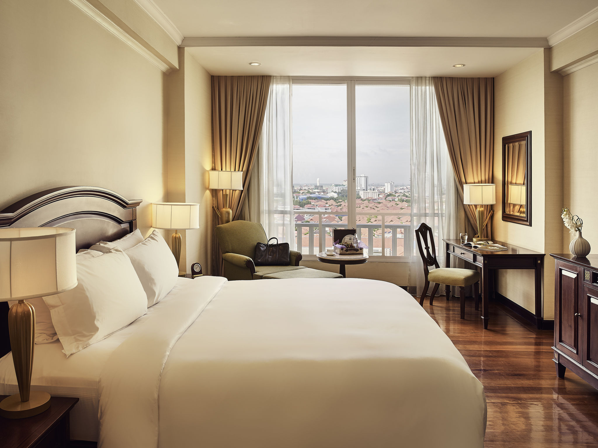 Double Superior King Bed