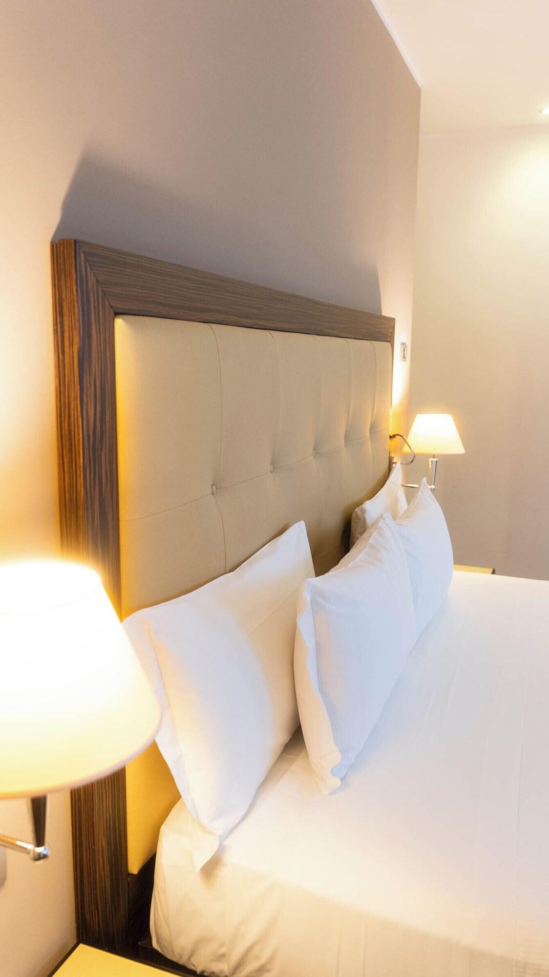 Family Room Three Beds