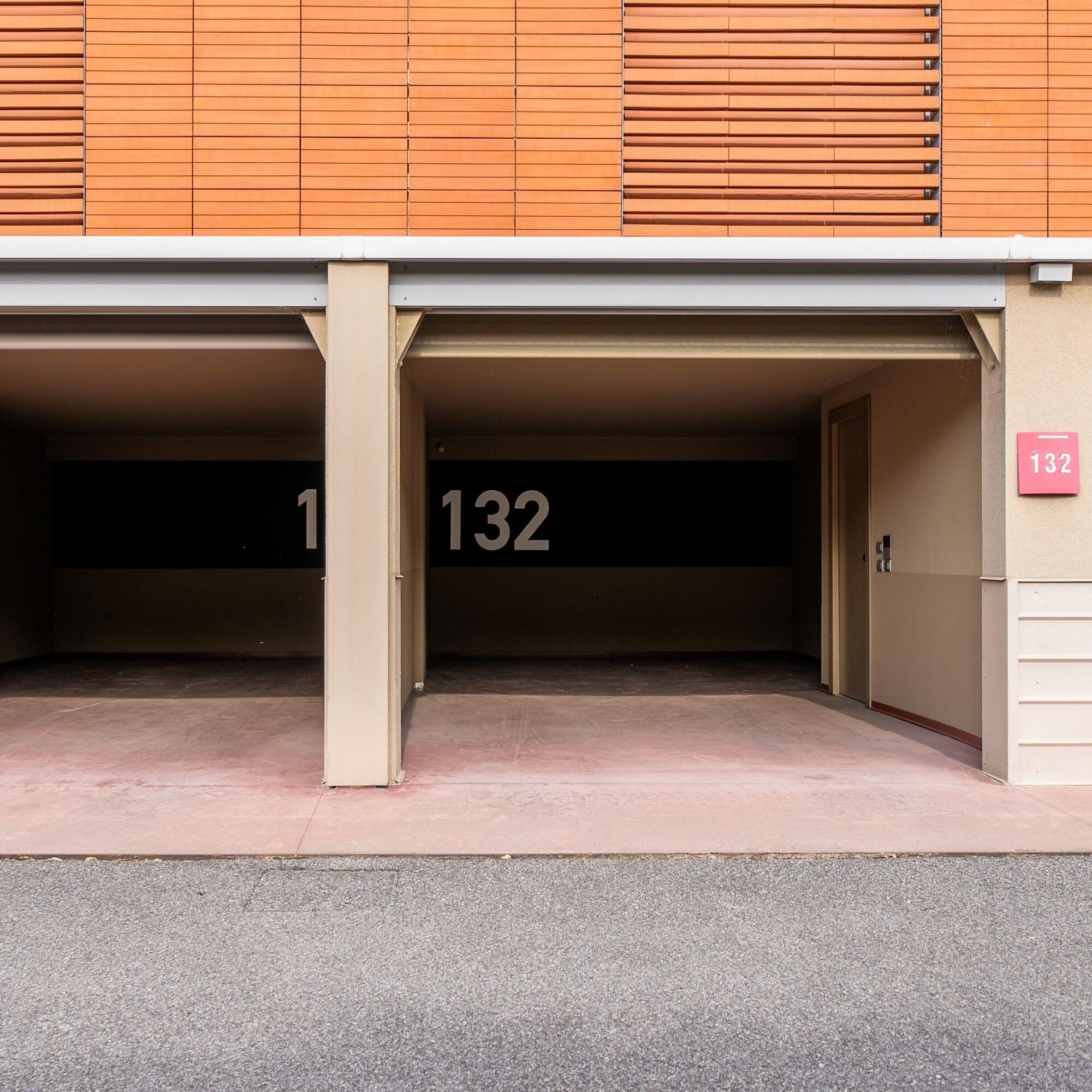 Quadruple King Size Bed