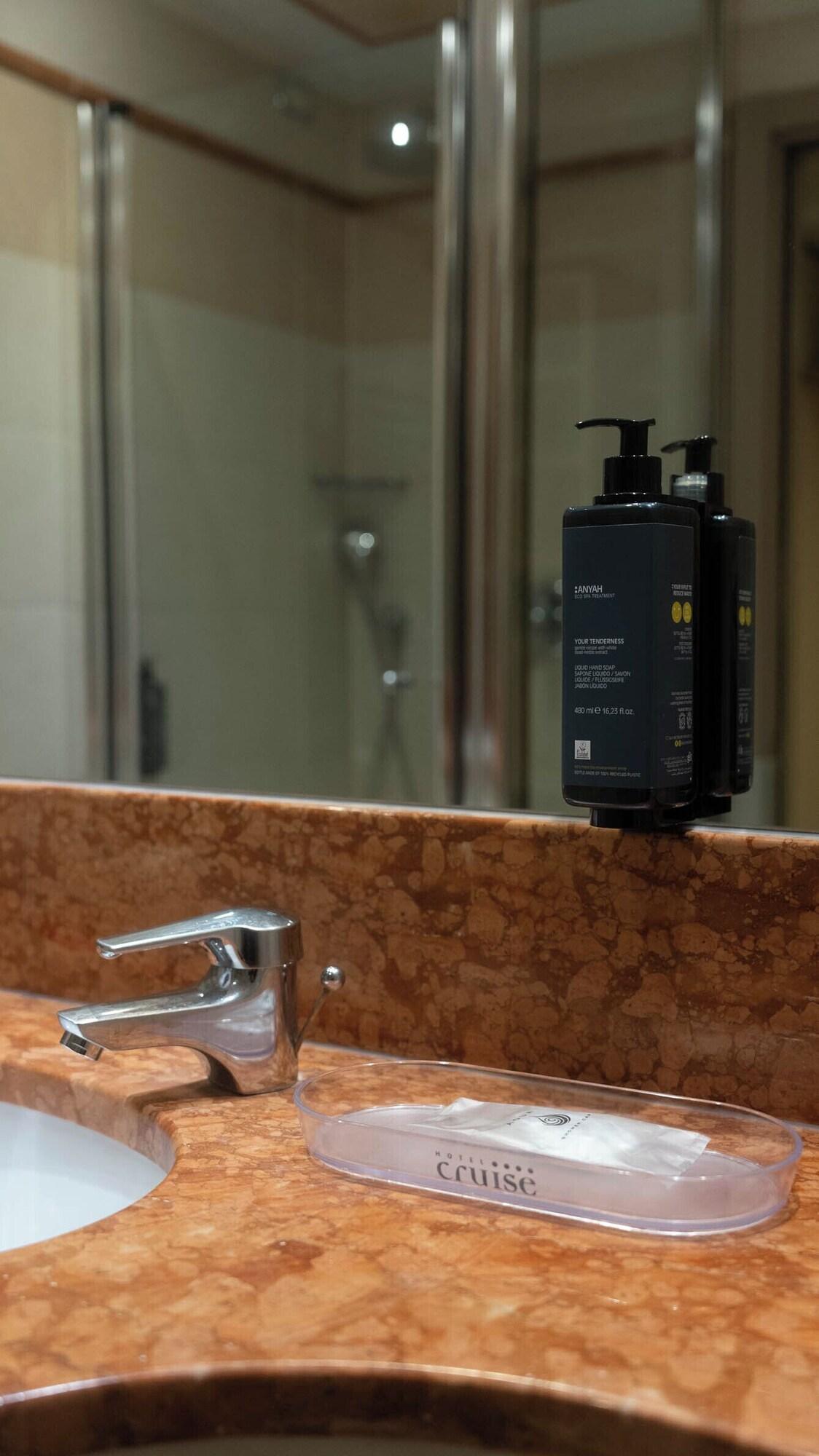 Quadruple King Size Bed