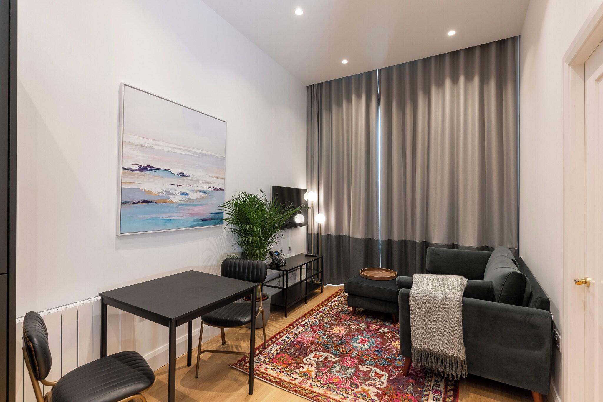 Apartment Superior King Bed