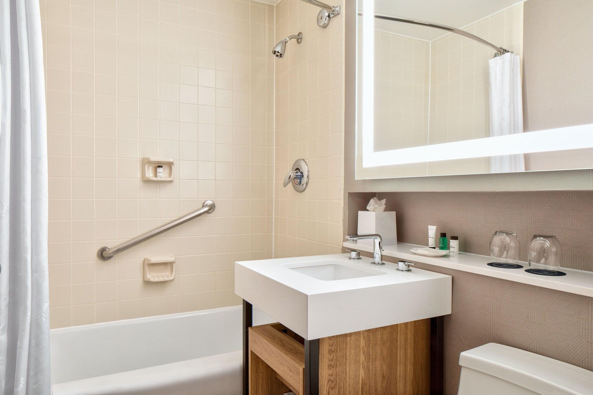 Junior Suite King Size Bed