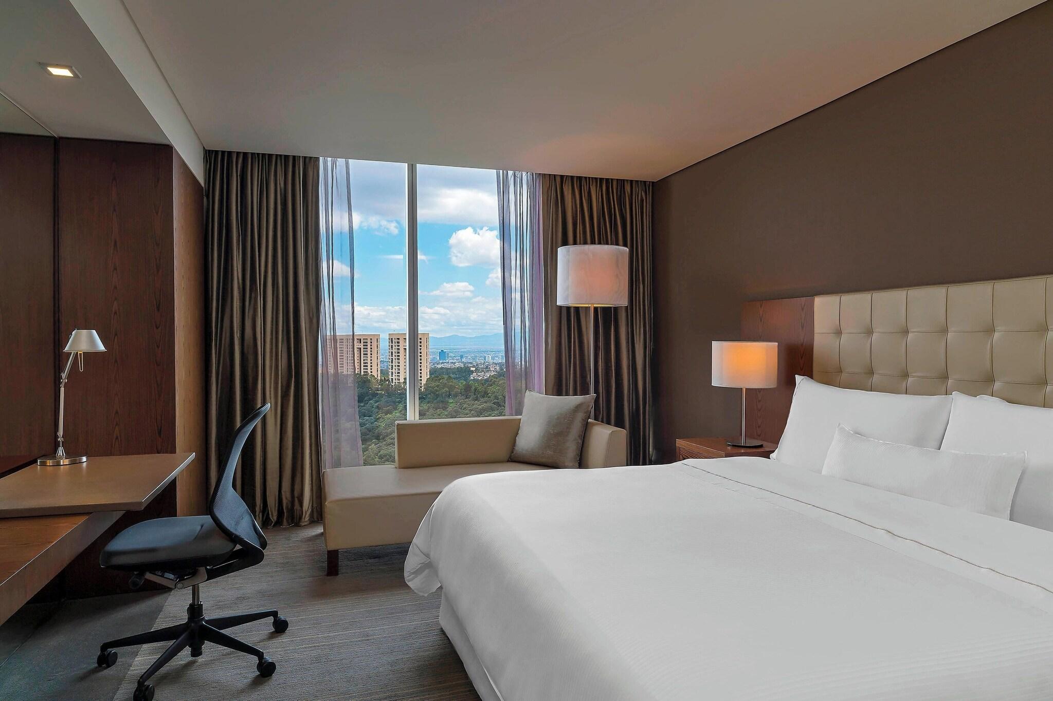 Double Deluxe with Views