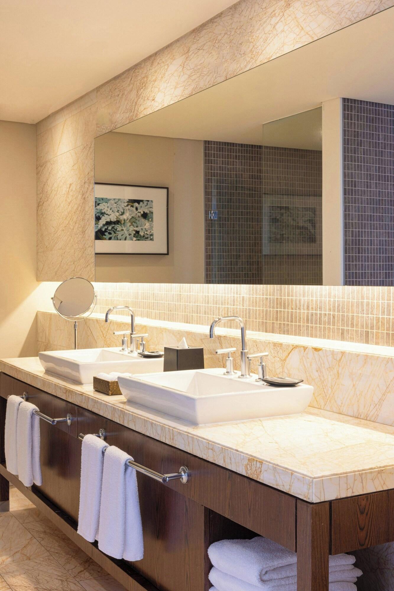 Suite Premium with Views