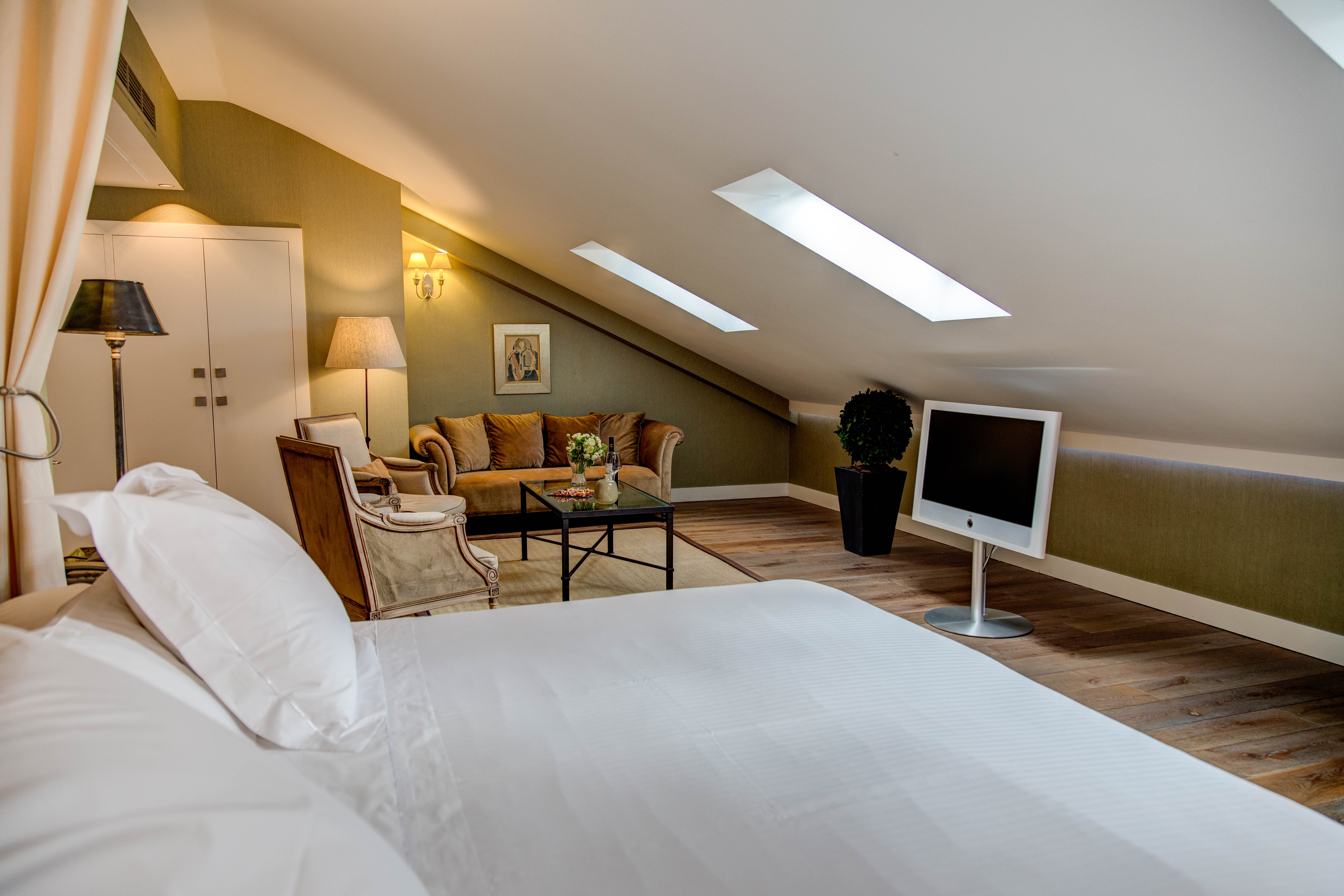 Double or Twin Superior