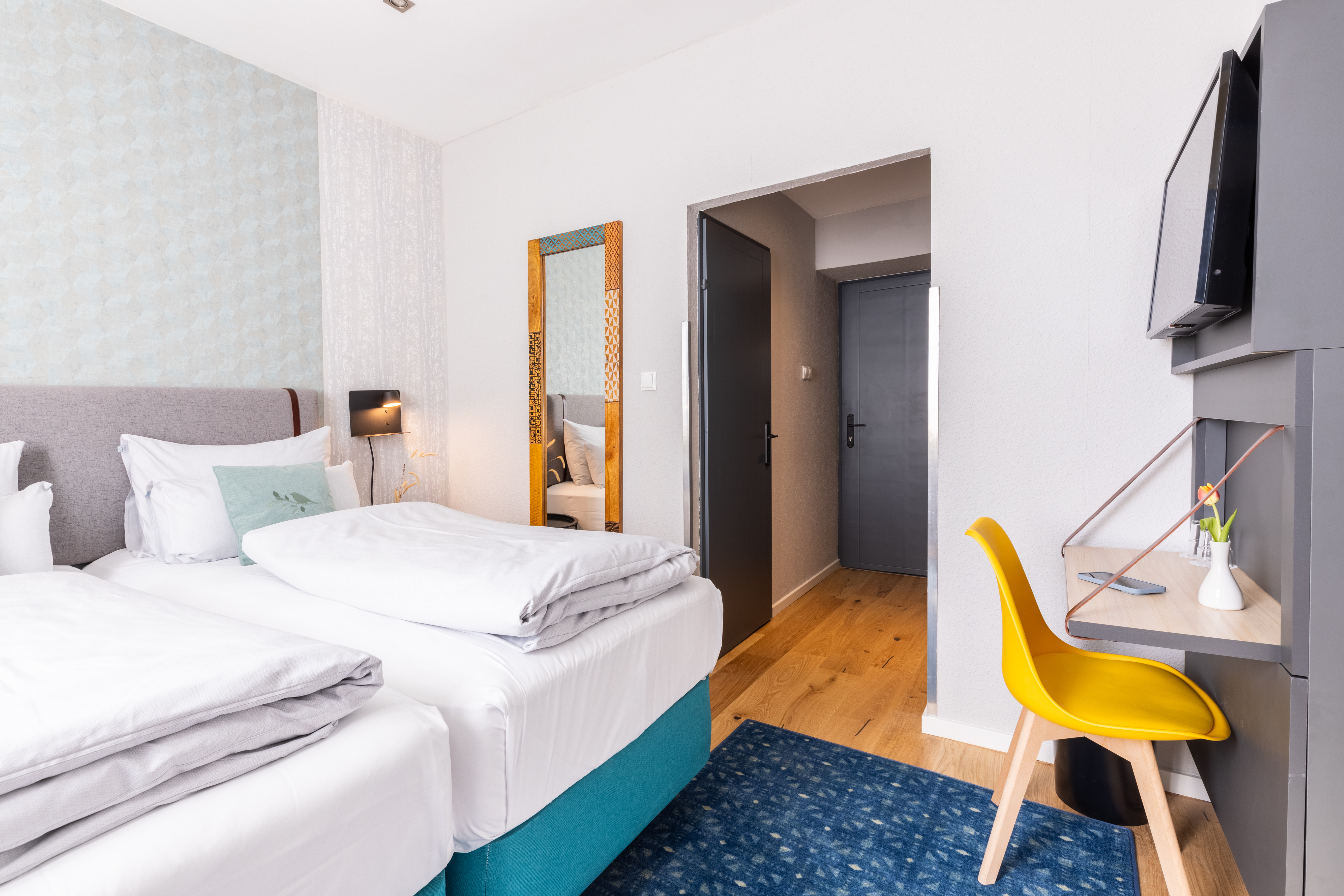 Double or Twin Standard