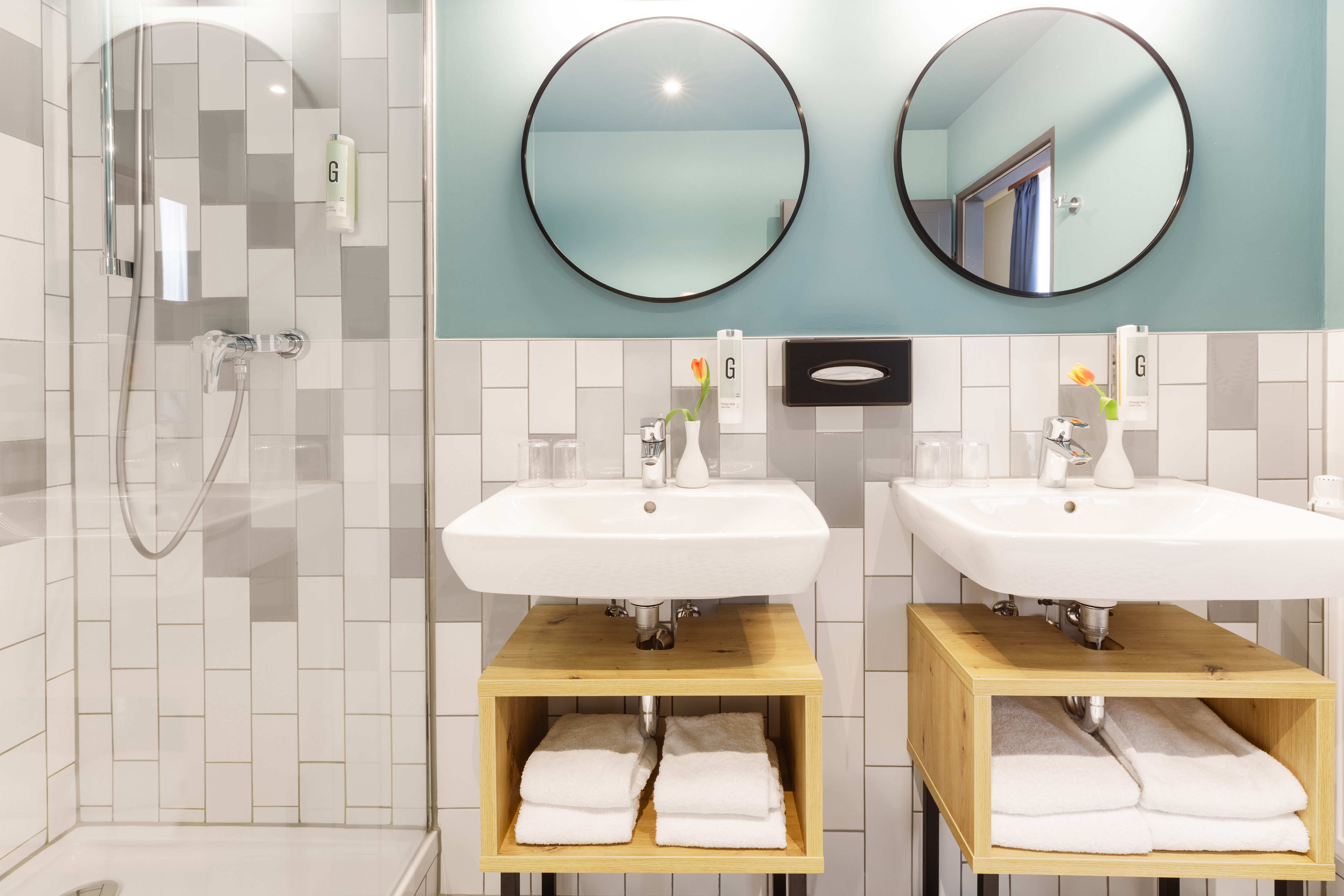 Family Room Two Queen Beds