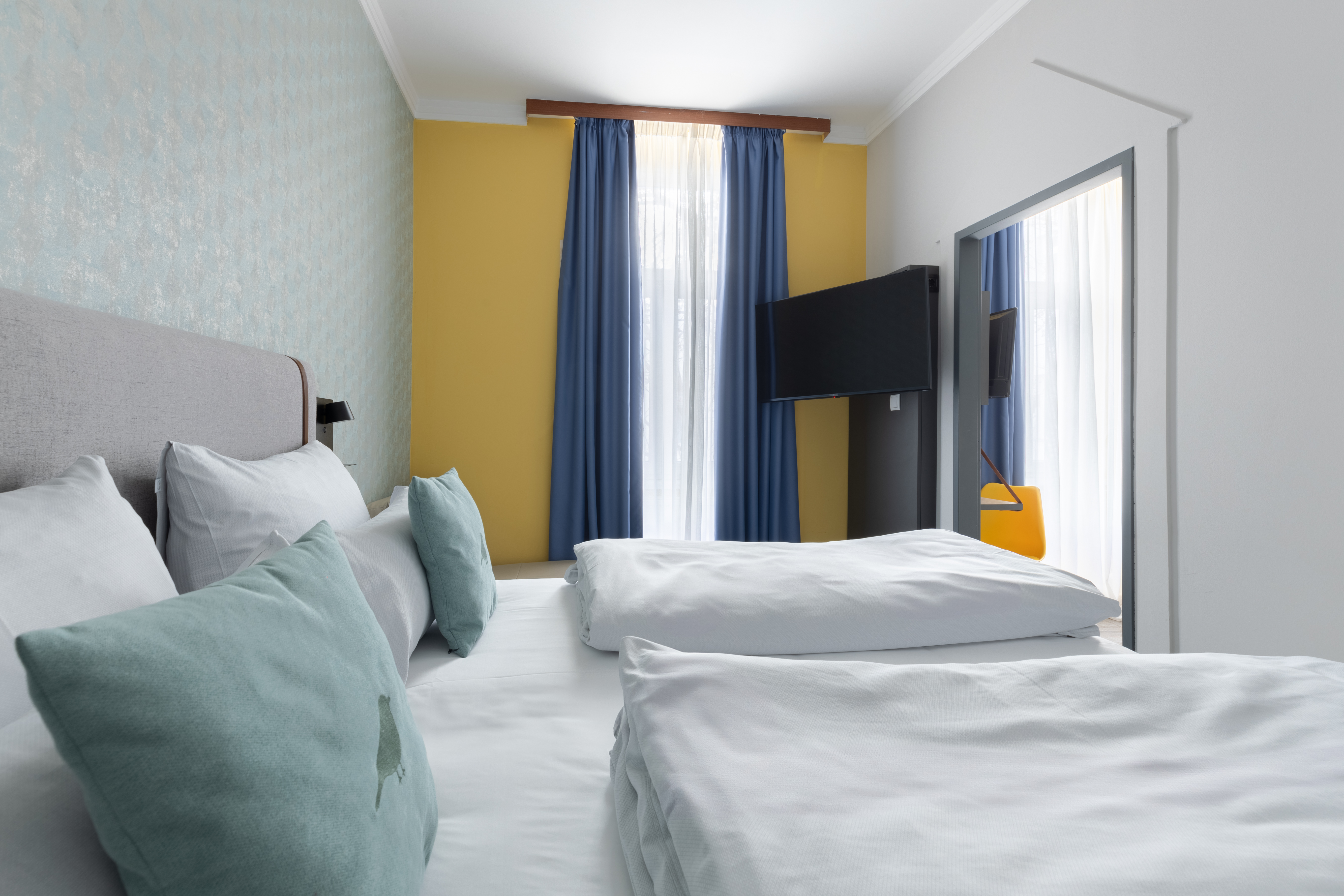 Family Room Two Queen Beds