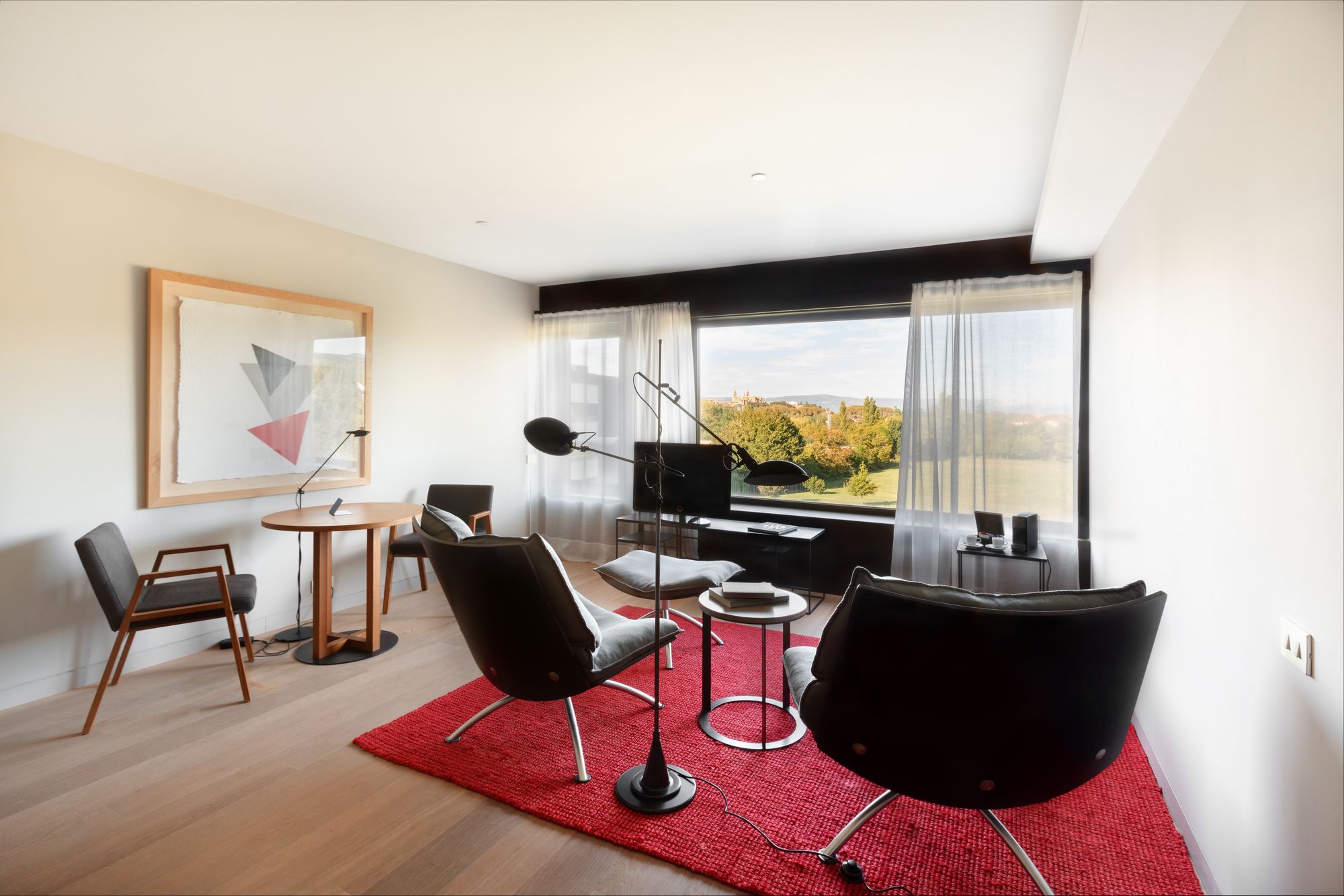 Double Single Executive