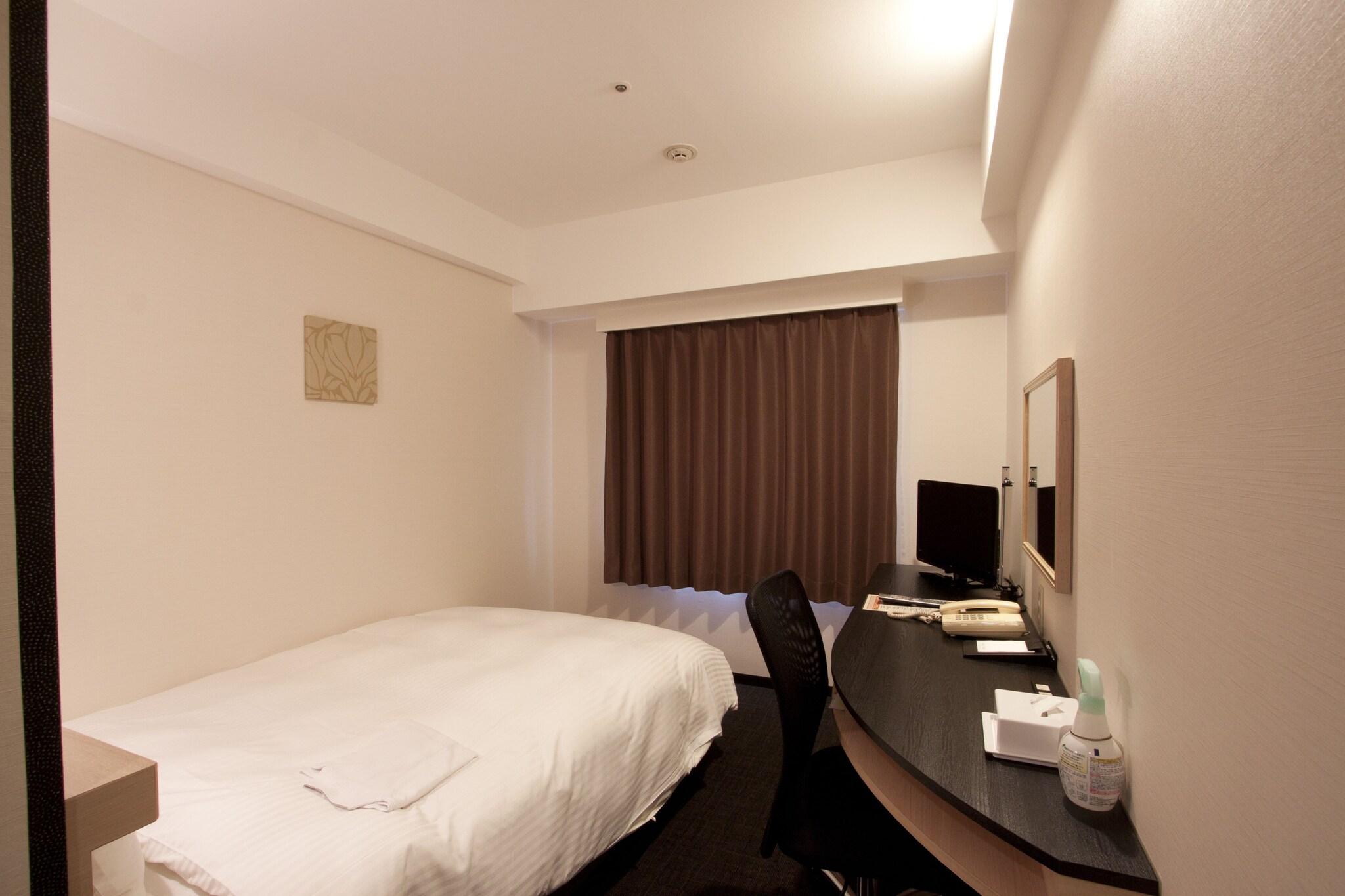 Room Semidouble Non Smoking