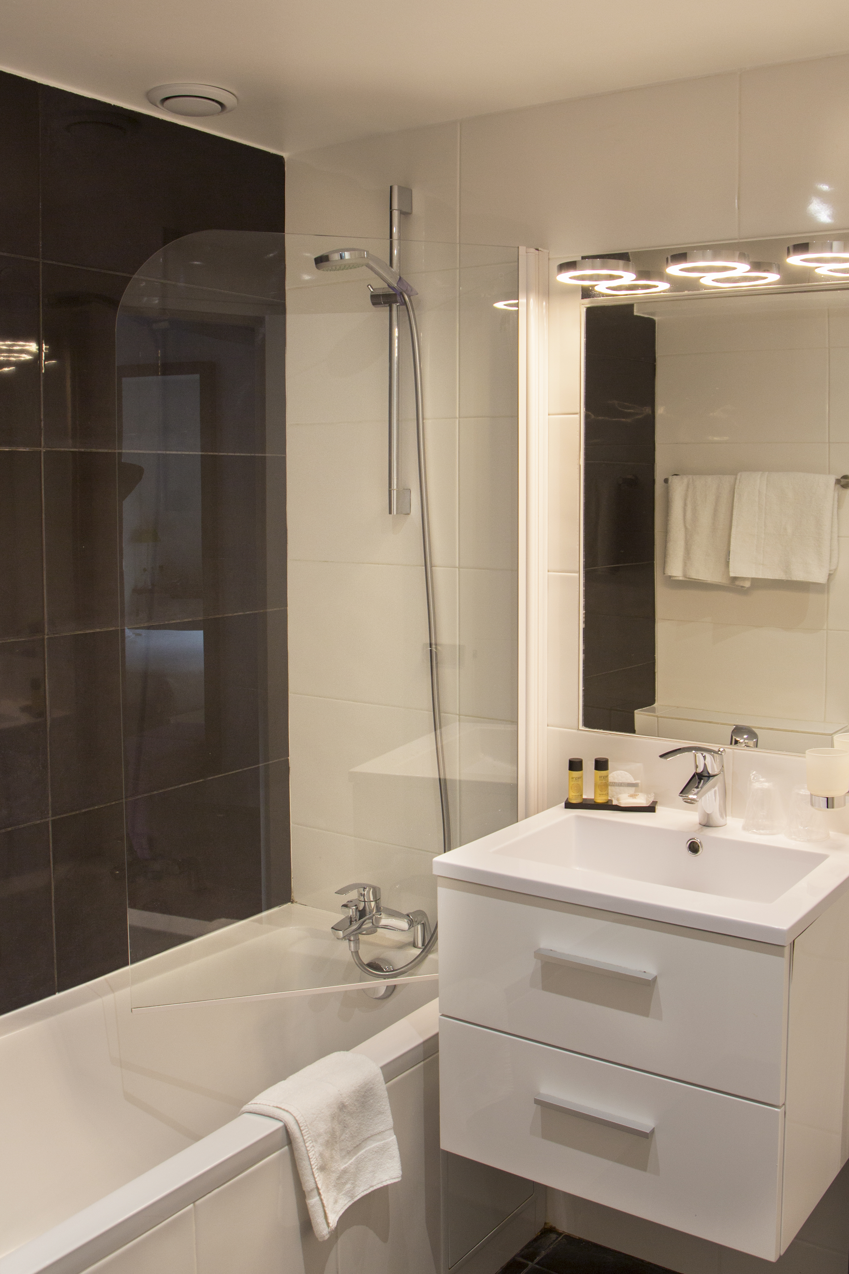 Double or Twin Executive