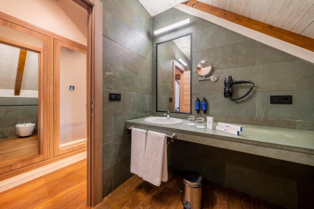 Family Room Standard