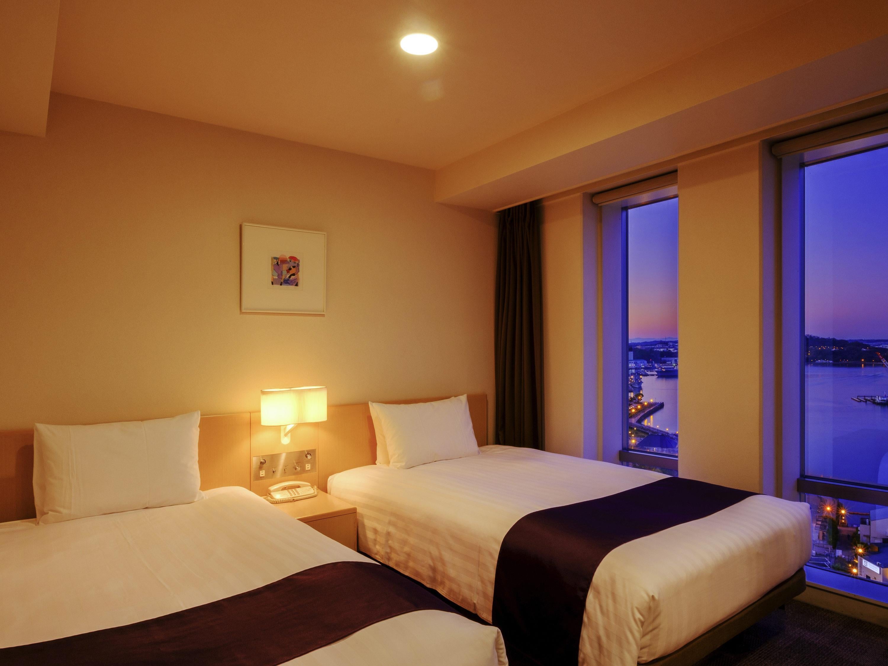 Twin Bay View