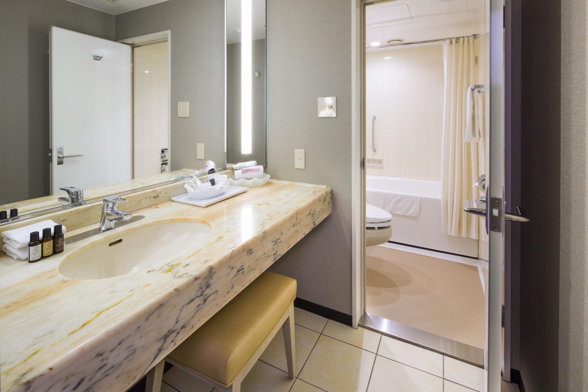 Quadruple Deluxe Two Beds