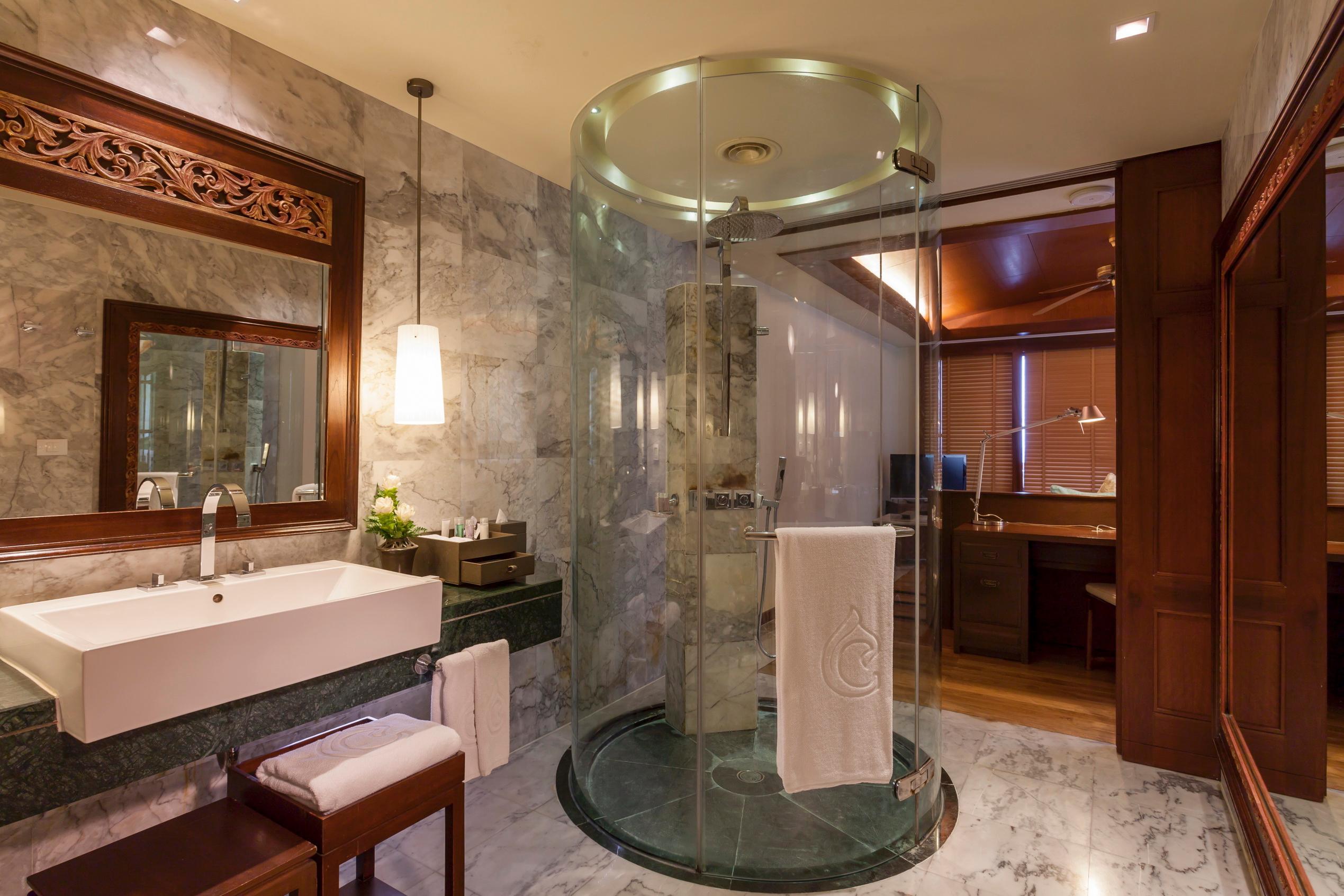 Double Deluxe Ocean Front