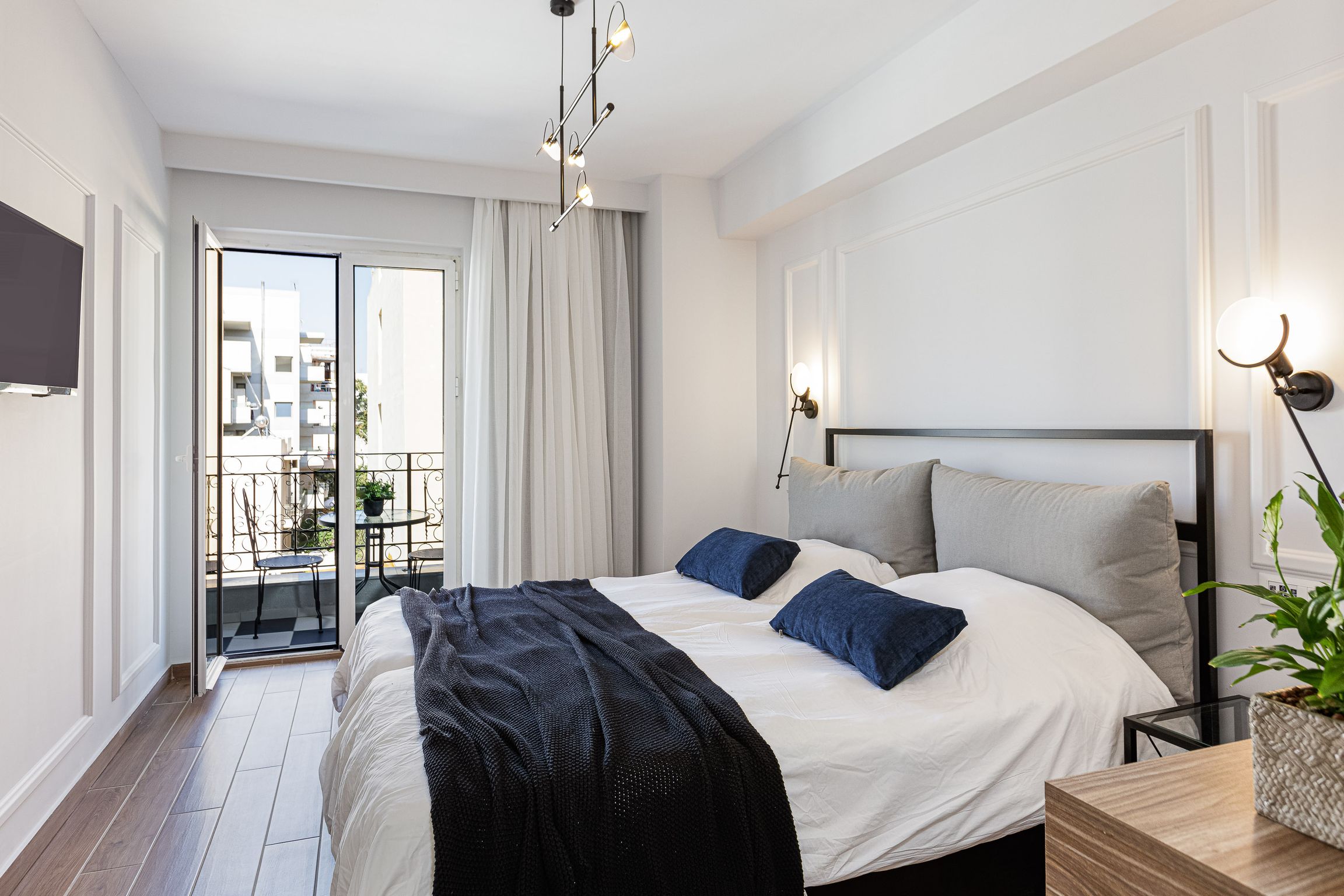 Double or Twin Standard