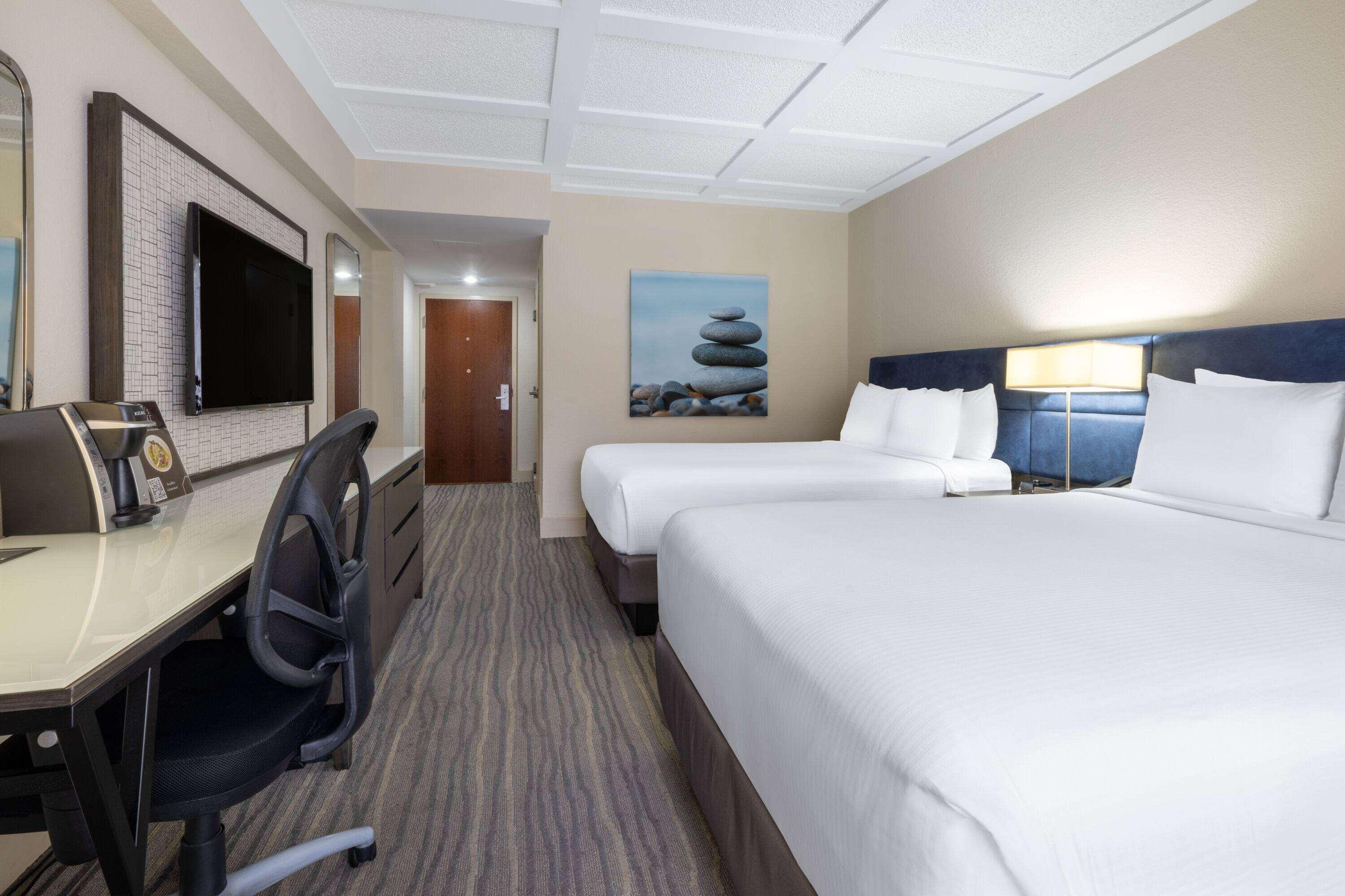 Quadruple Two Double Beds