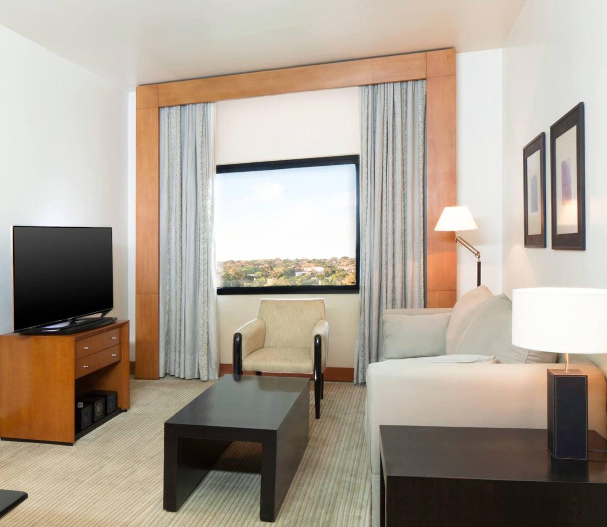 Suite Executive King Bed