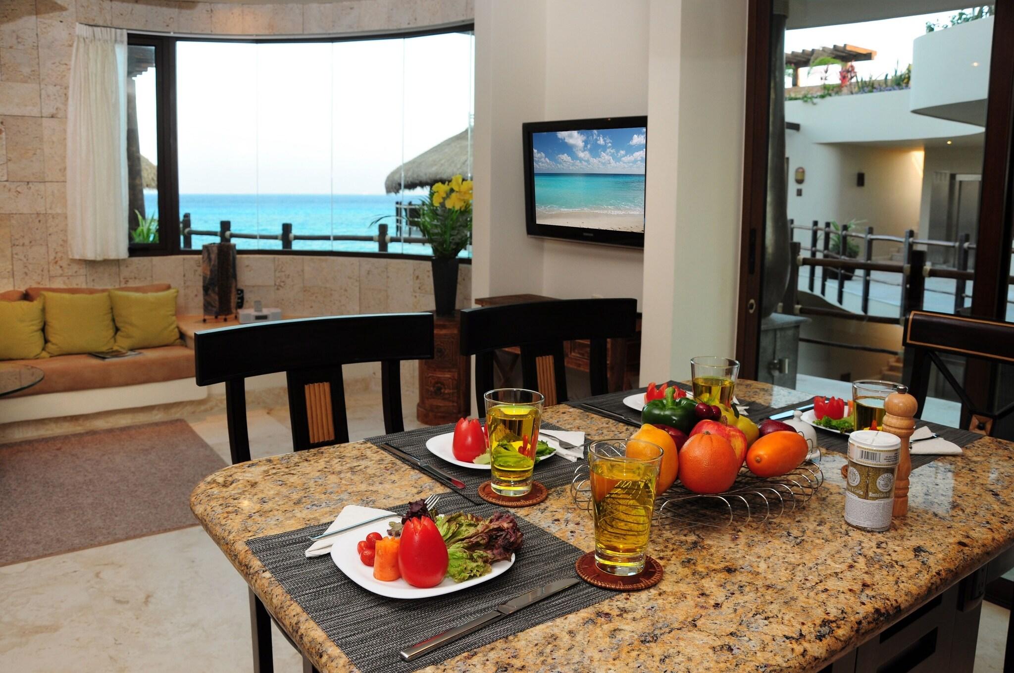 Room Partial Ocean View