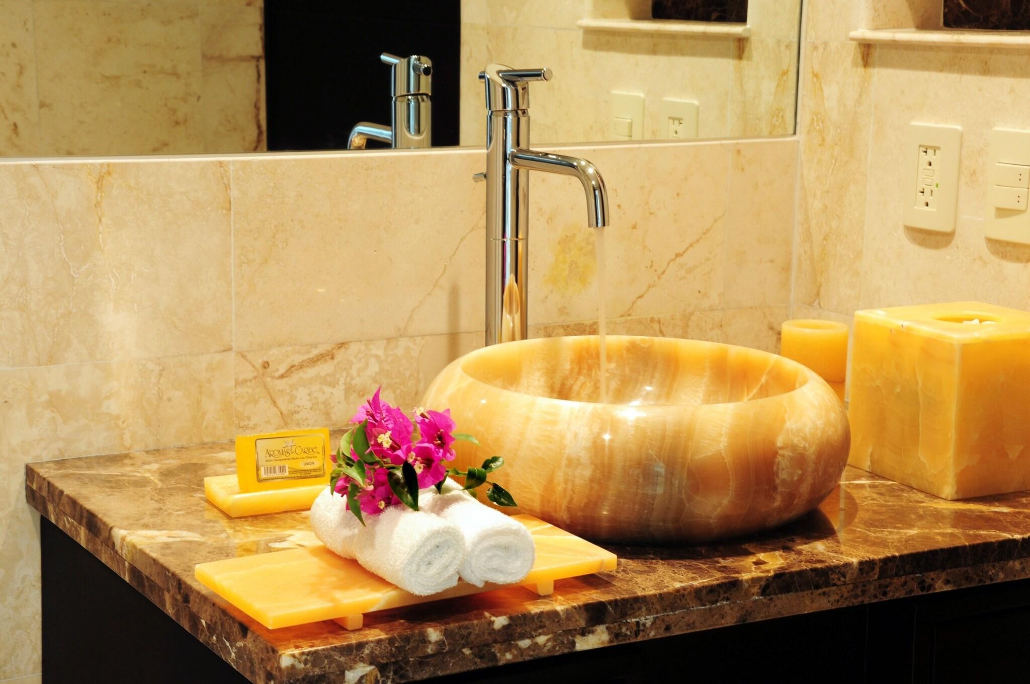 Room Partial Ocean View