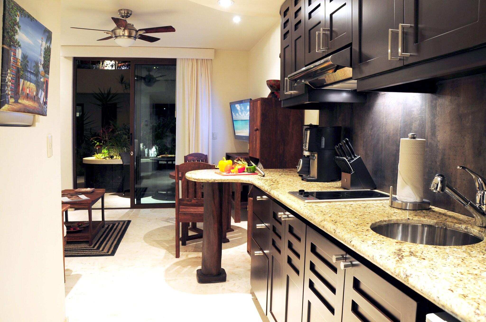 Double Deluxe King Bed