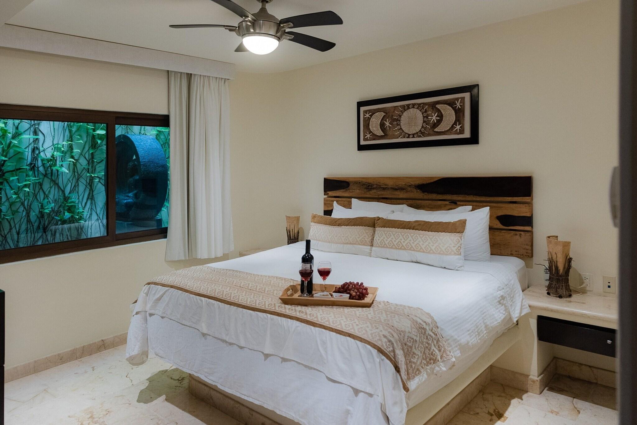 Double Deluxe King Bed