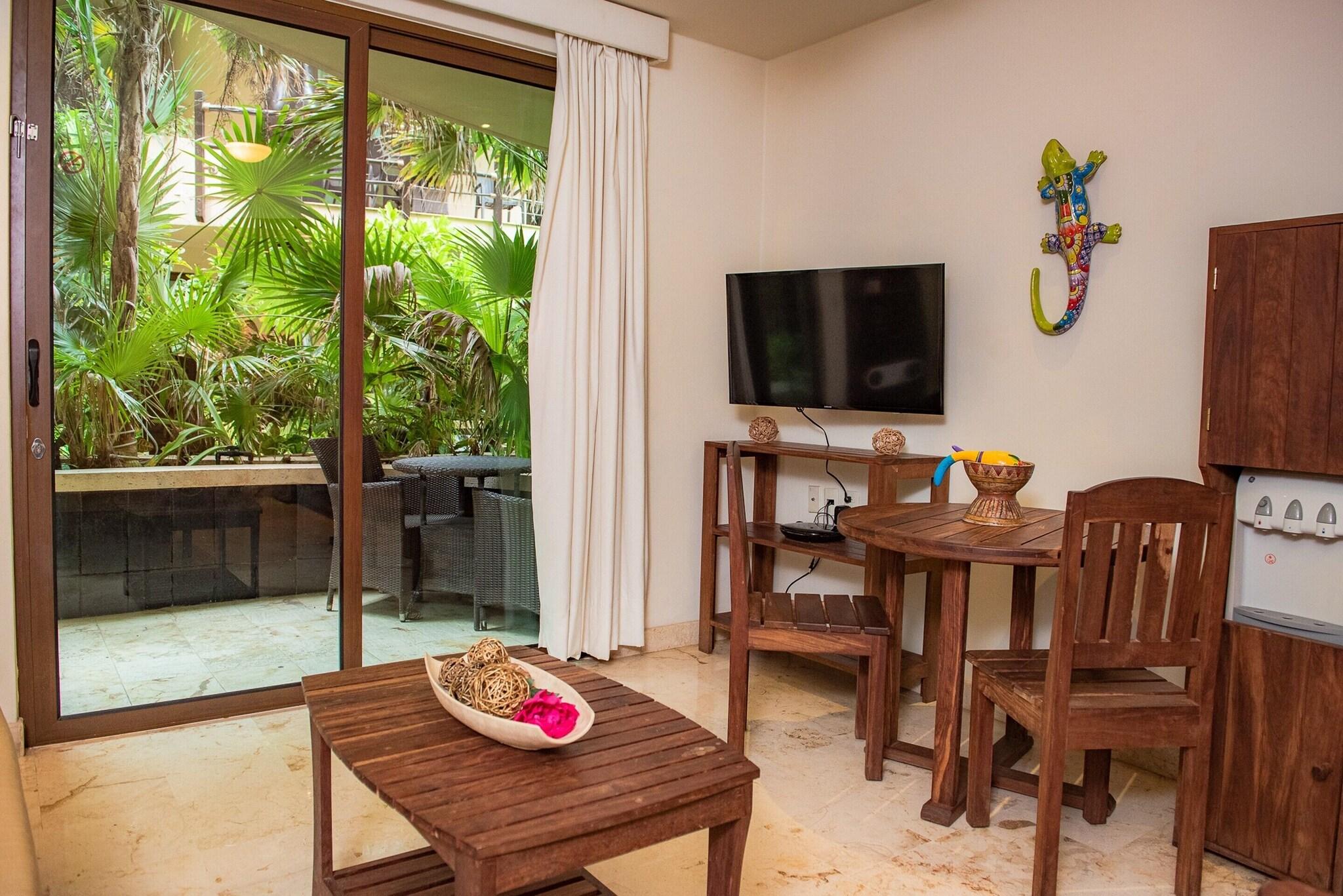 Double Deluxe King Bed