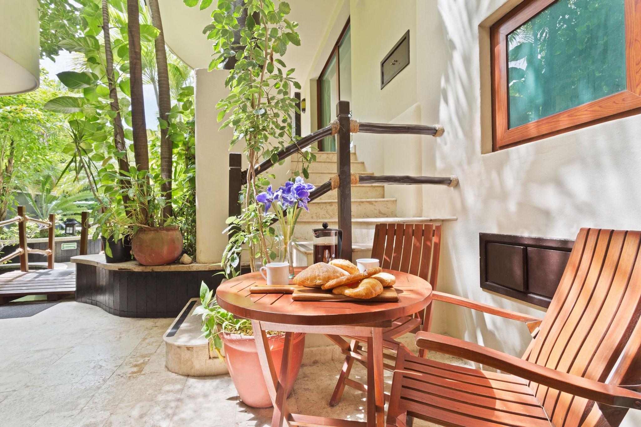 Double King Bed One Bedroom 