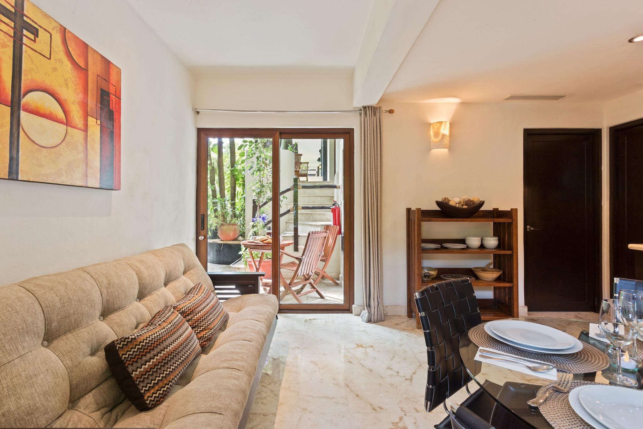 Double King Bed One Bedroom 