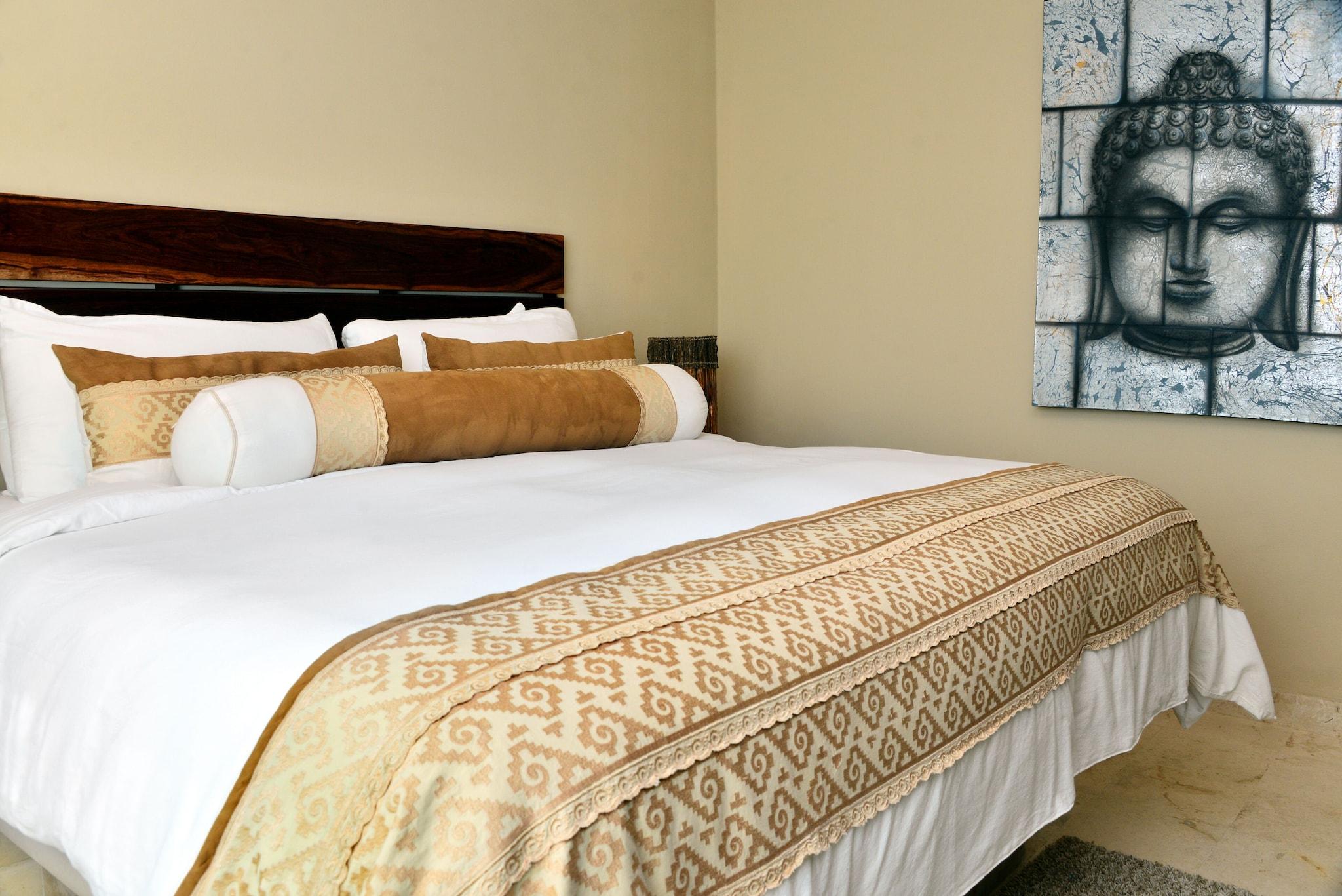 Room Partial Ocean View