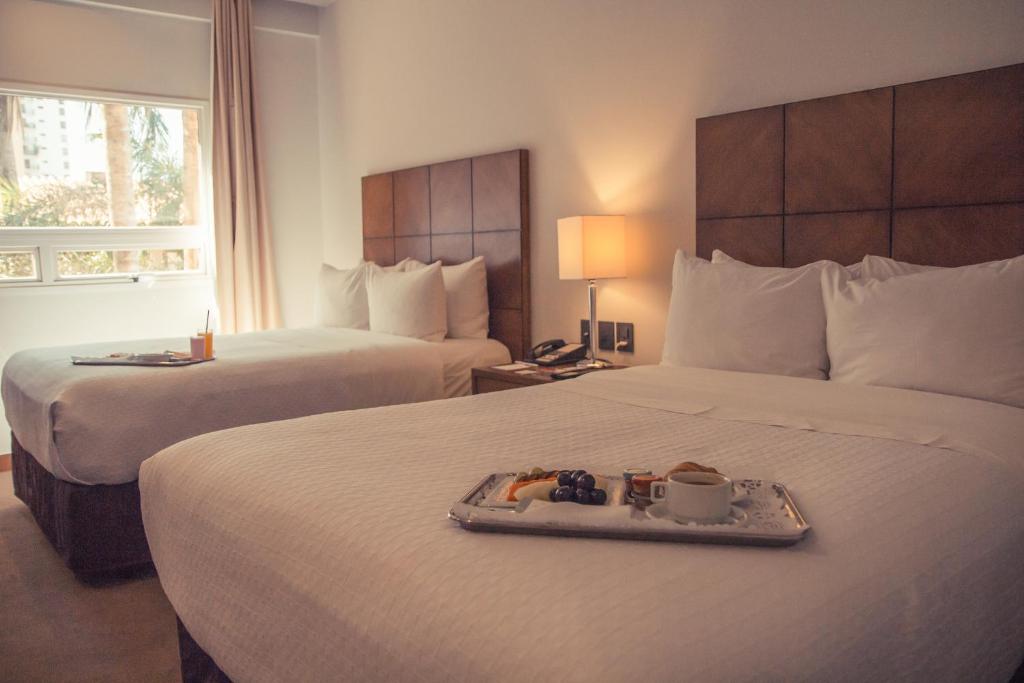 Double Two Double Beds Non Smoking