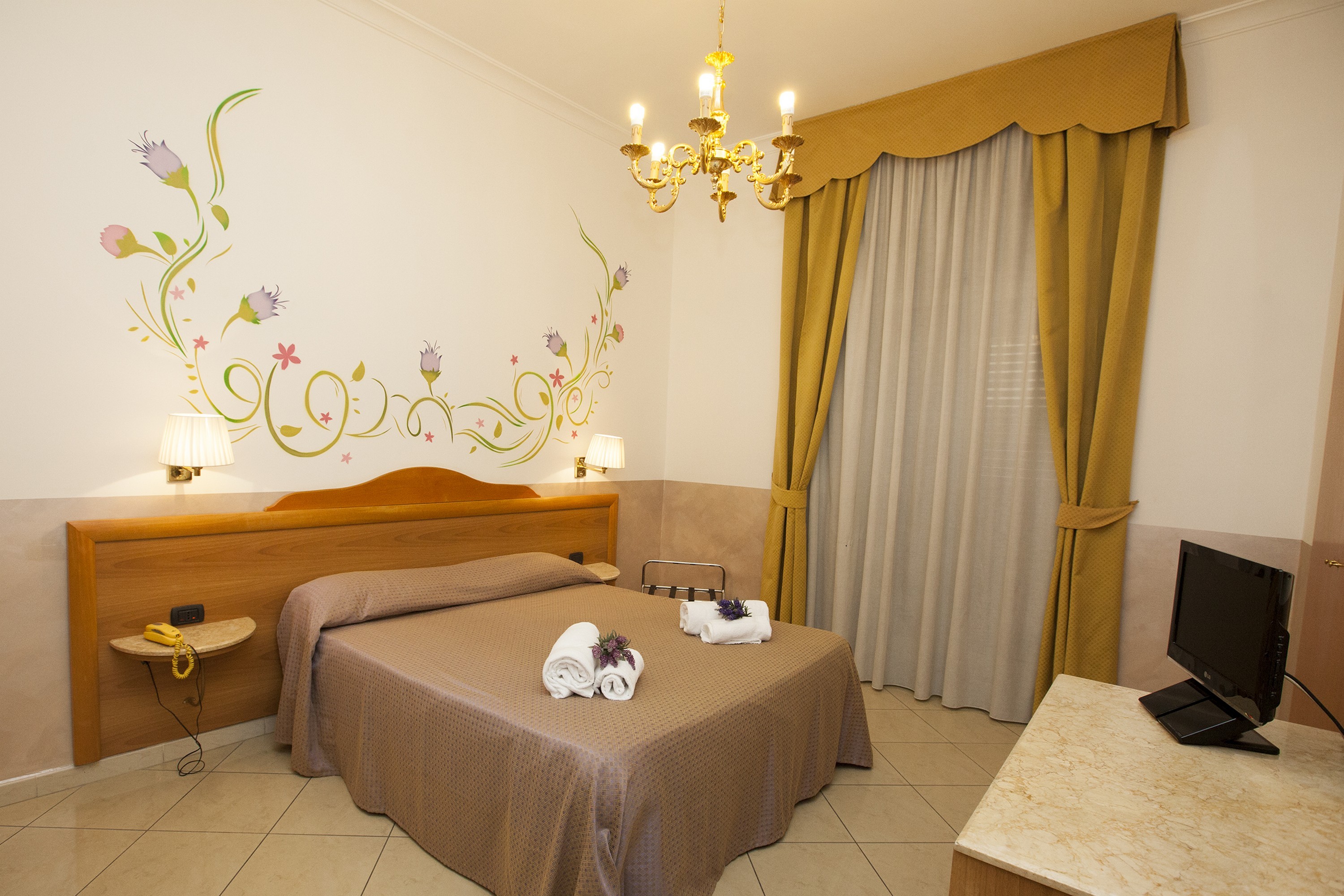 Double or Twin Standard