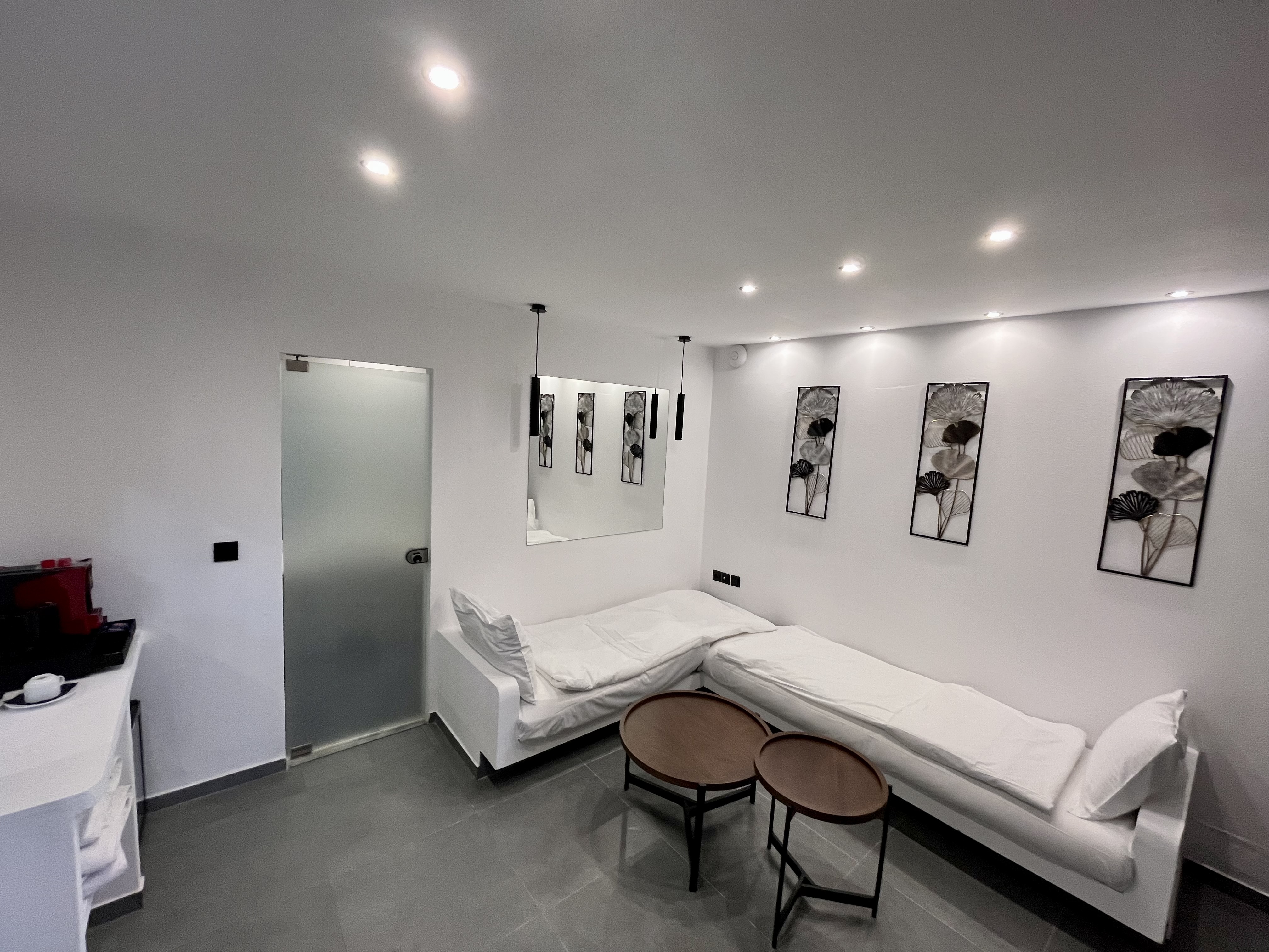 Family Room Executive One Bedroom