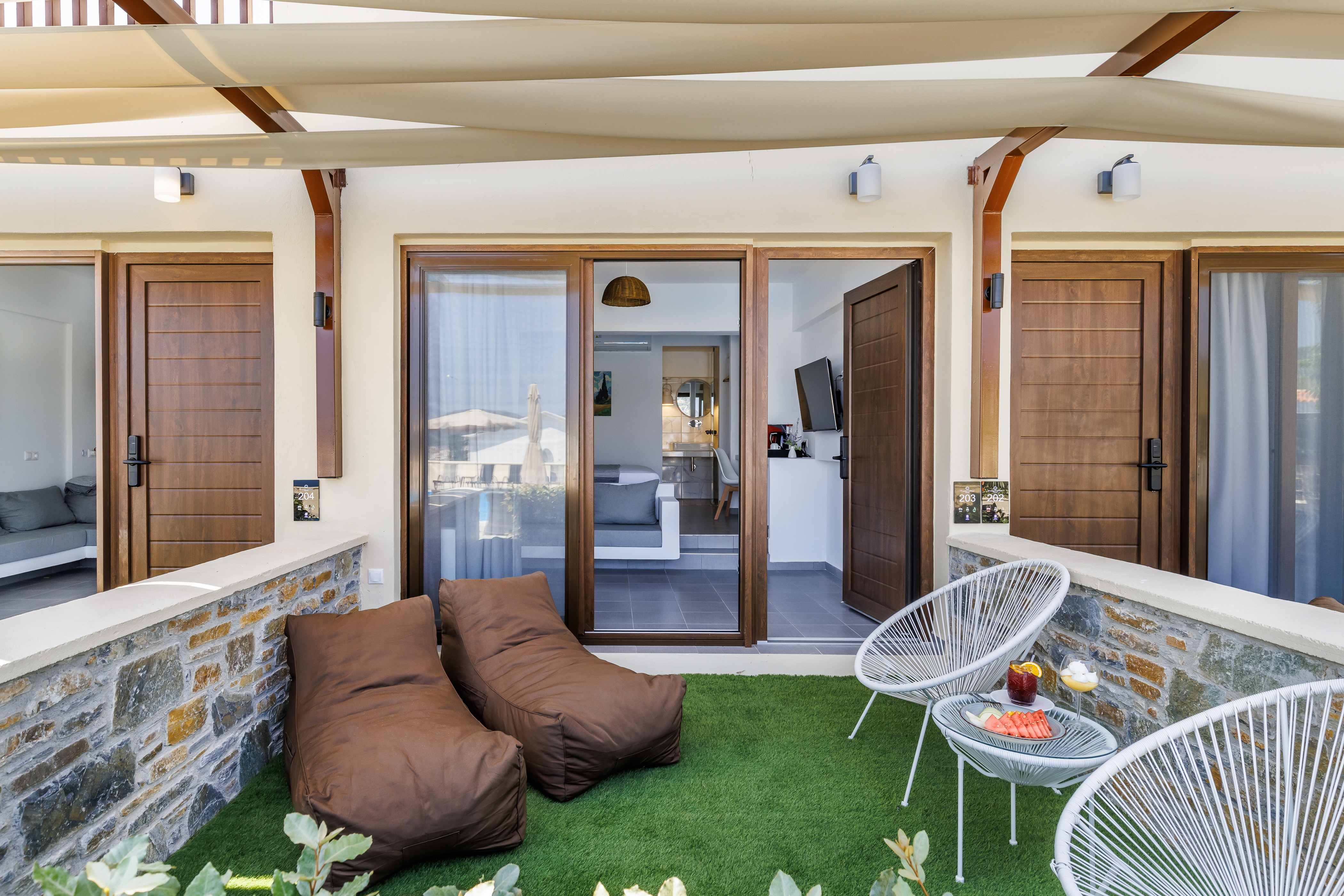 Junior Suite Pool View