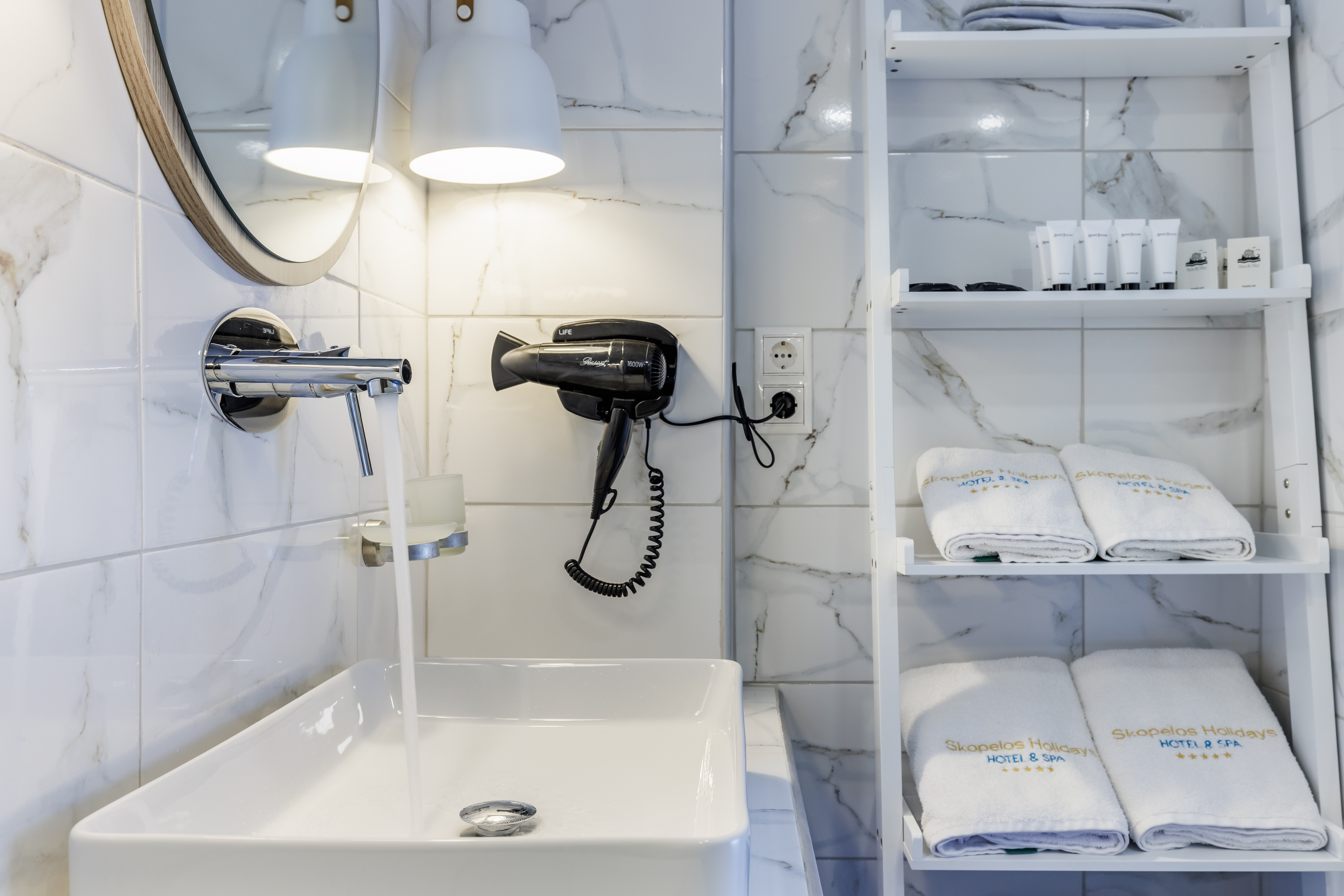 Junior Suite Pool View