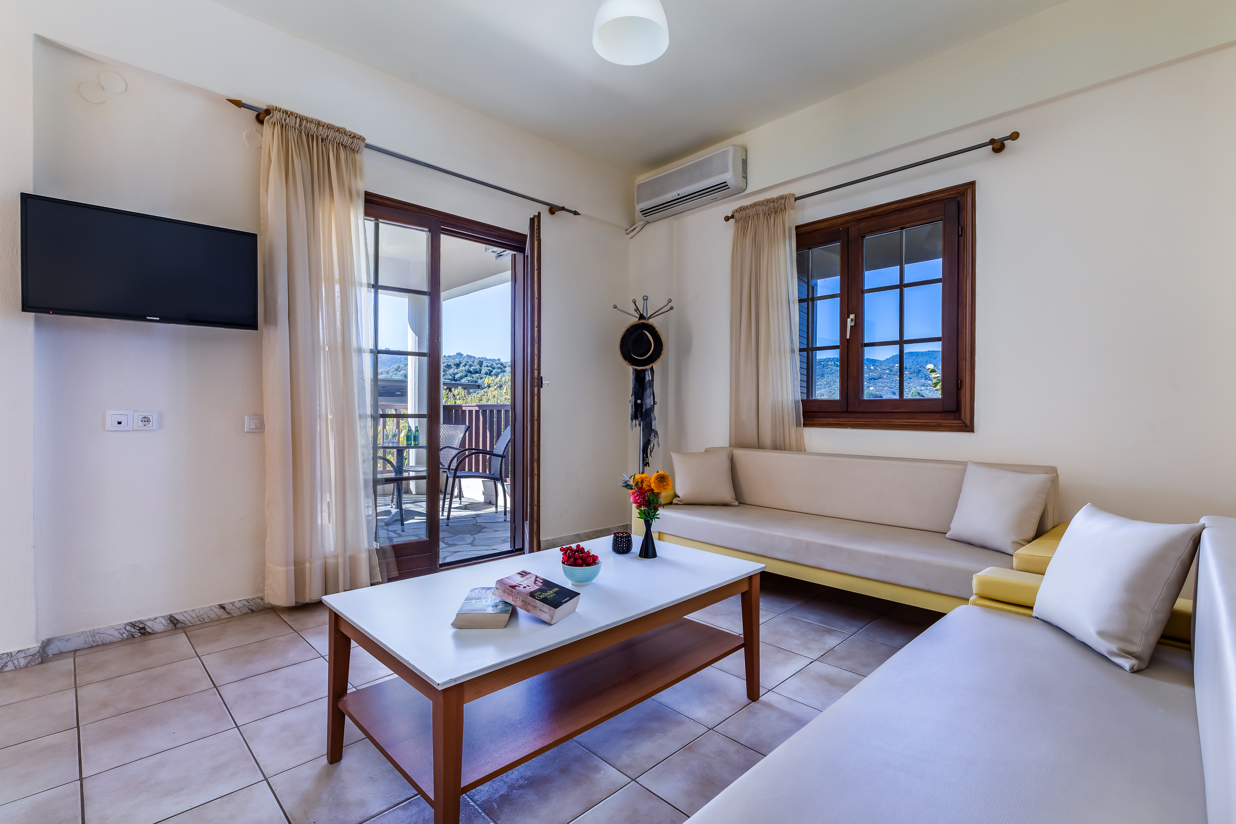 Apartment Garden View