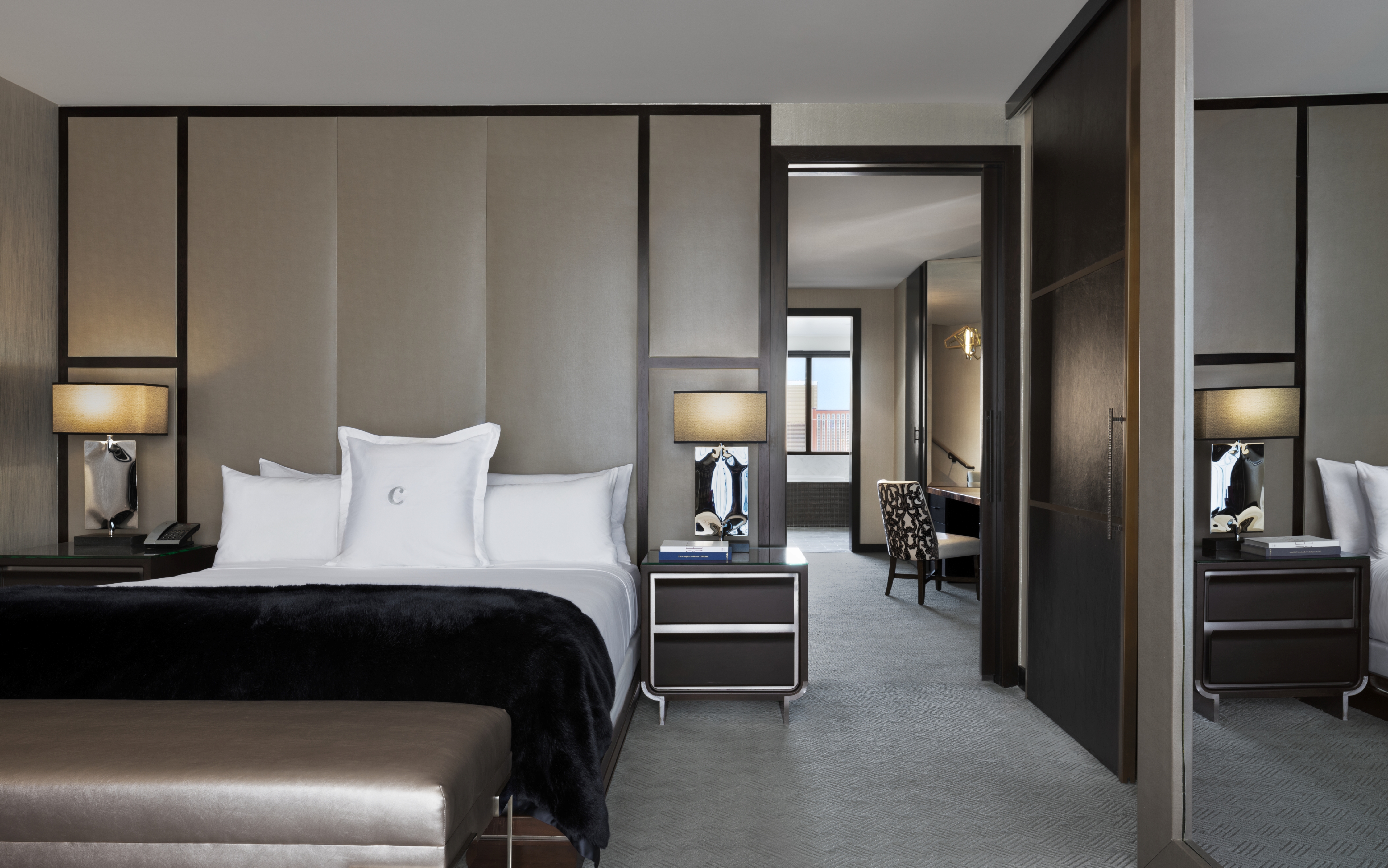 Bungalow King Size Bed