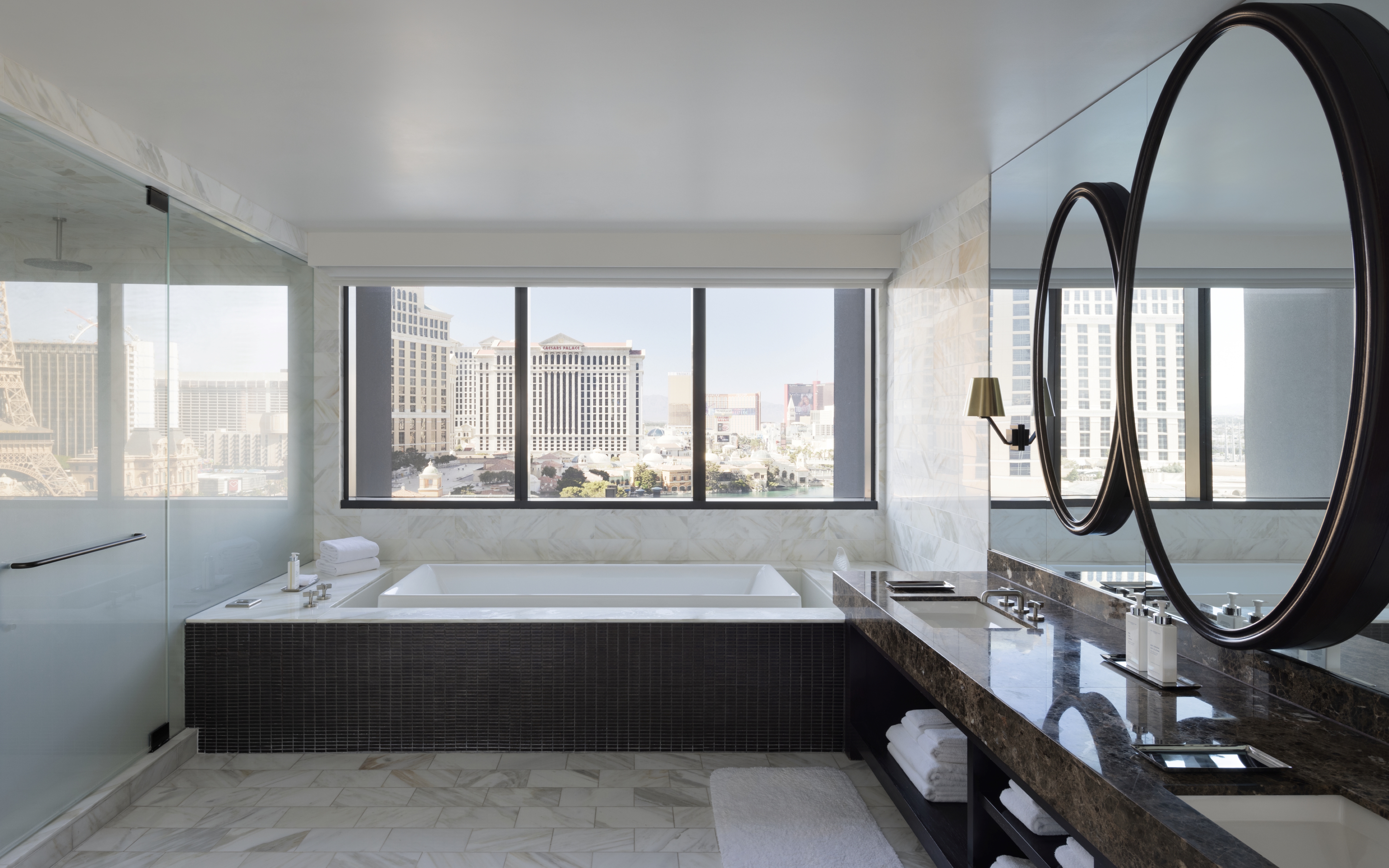 Bungalow King Size Bed