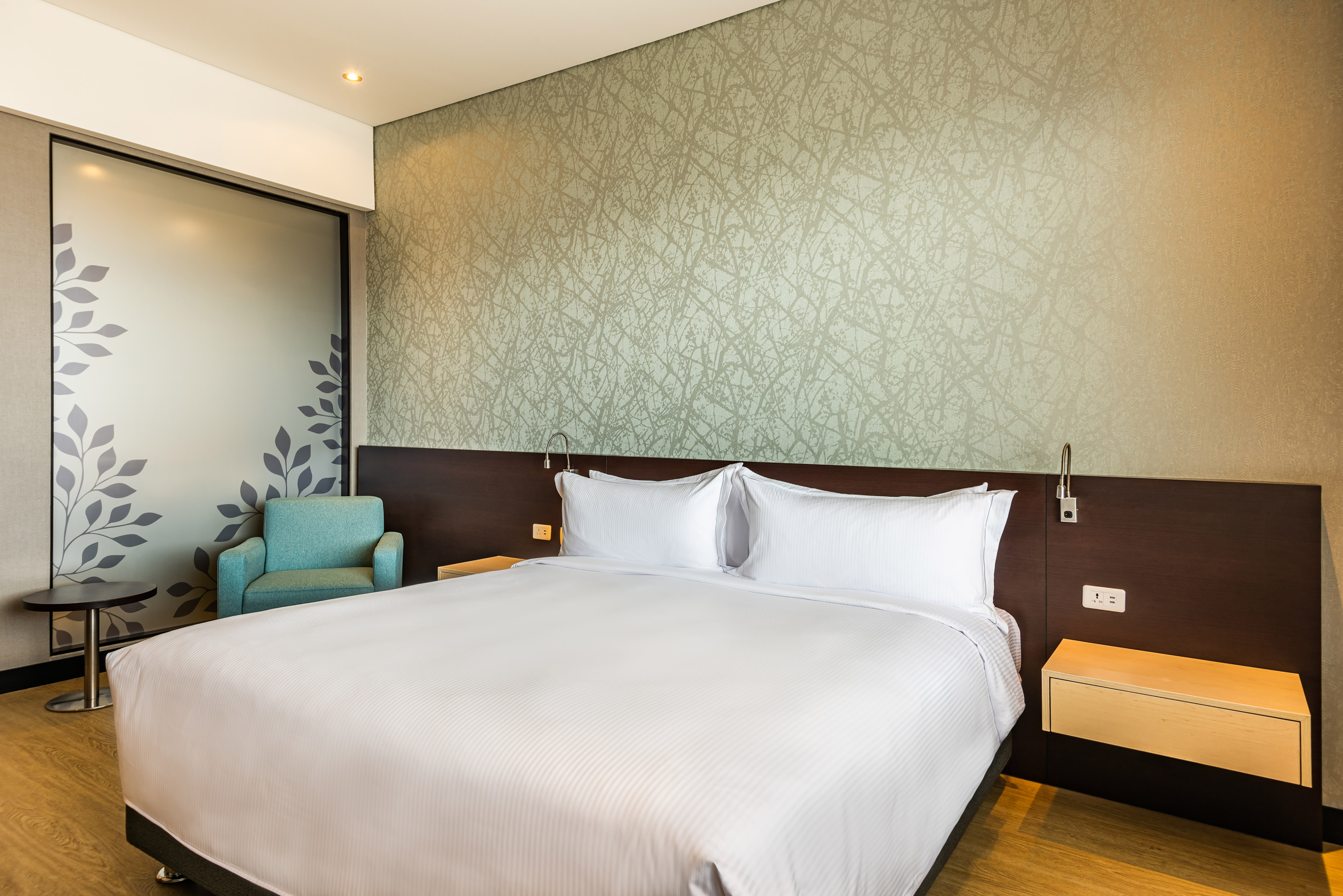 Double Executive King Bed