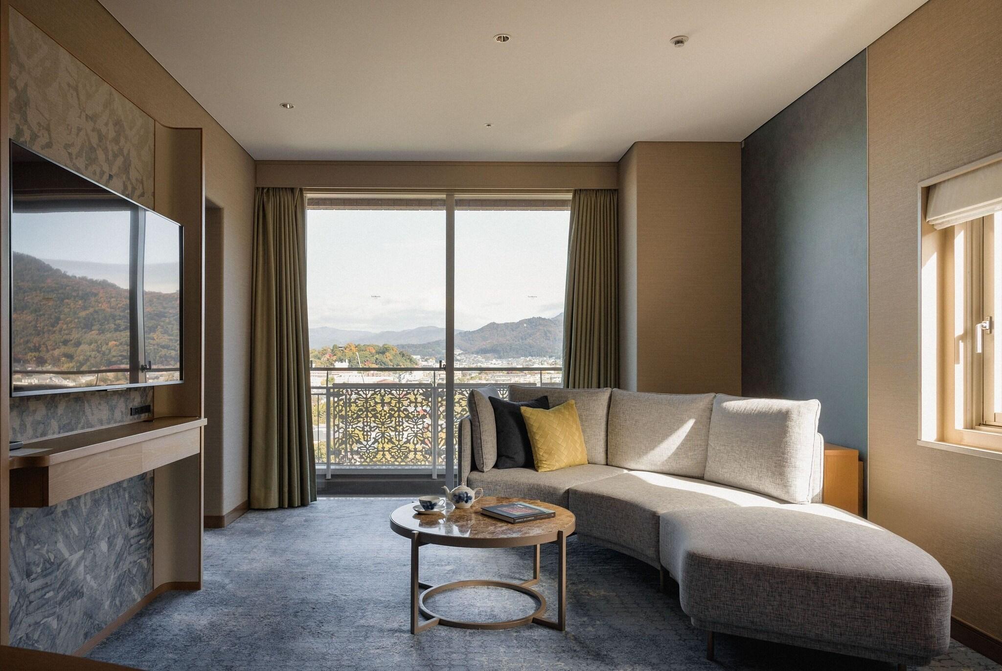 Junior Suite with Views Non Smoking