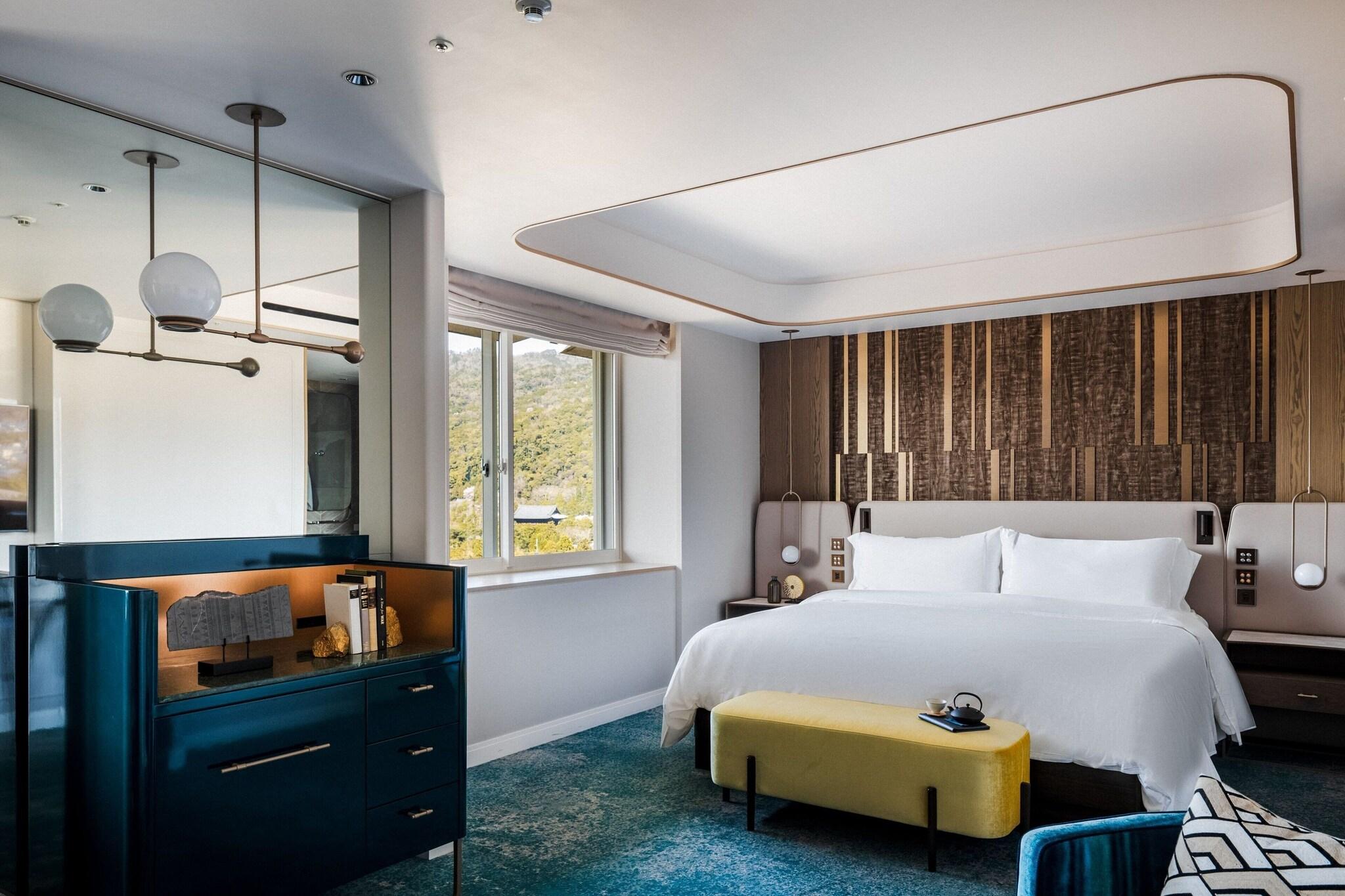 Junior Suite with Views Non Smoking