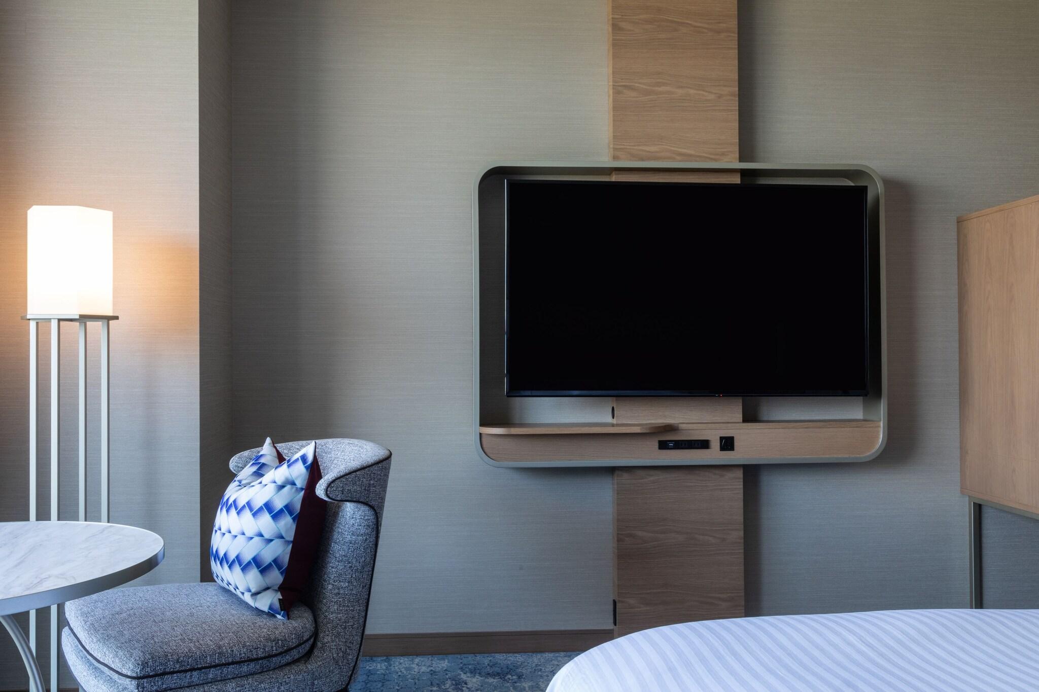 Double Superior King Bed