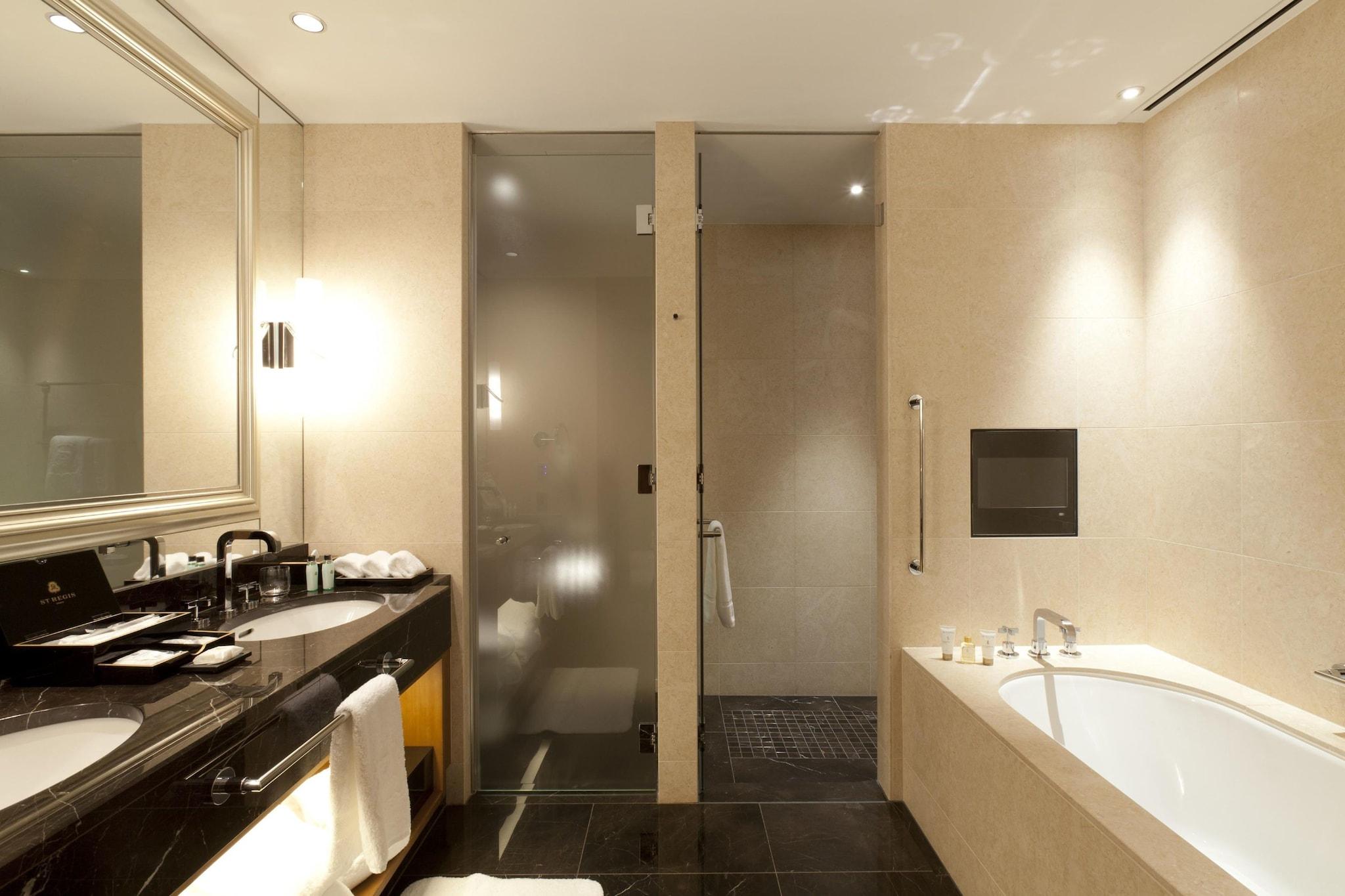 Suite Executive King Bed